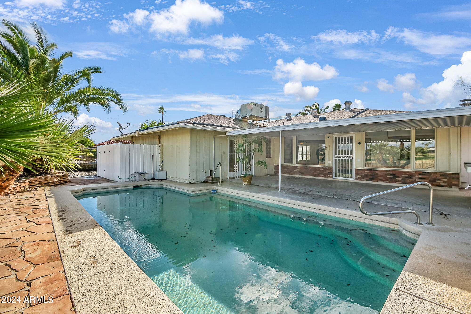 10720 W TROPICANA Circle