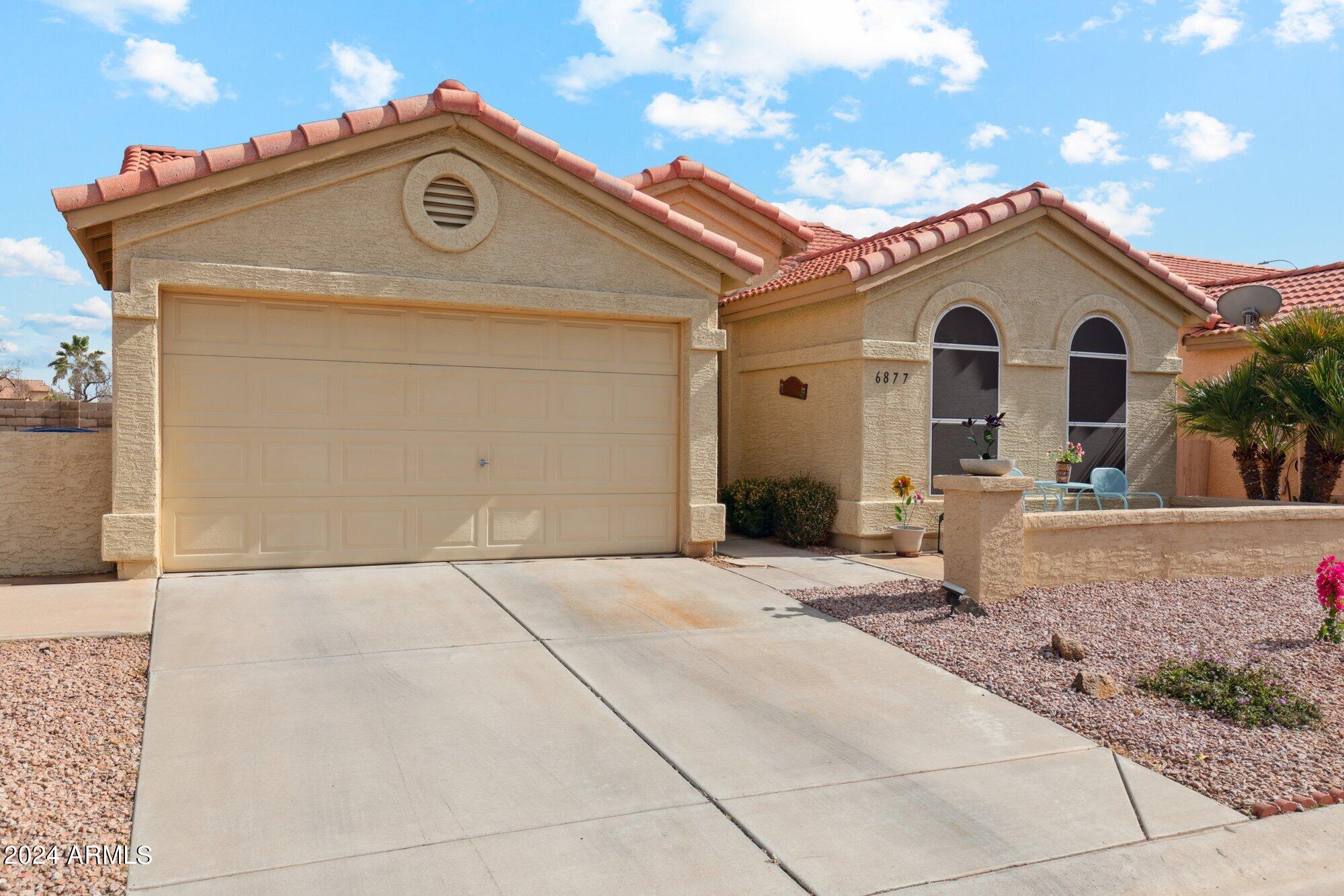 6877 S OAKMONT Drive