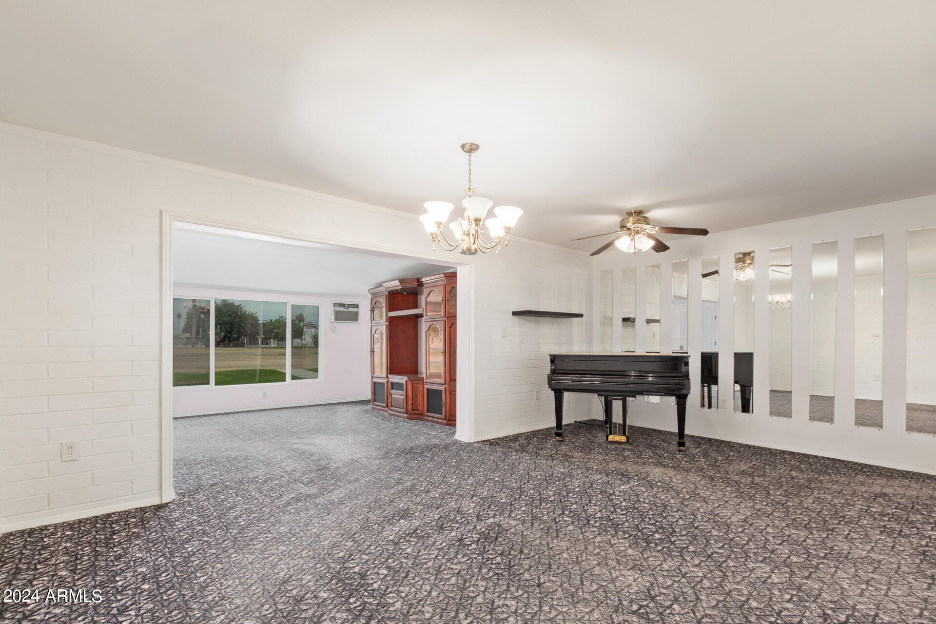 11241 N COGGINS Drive