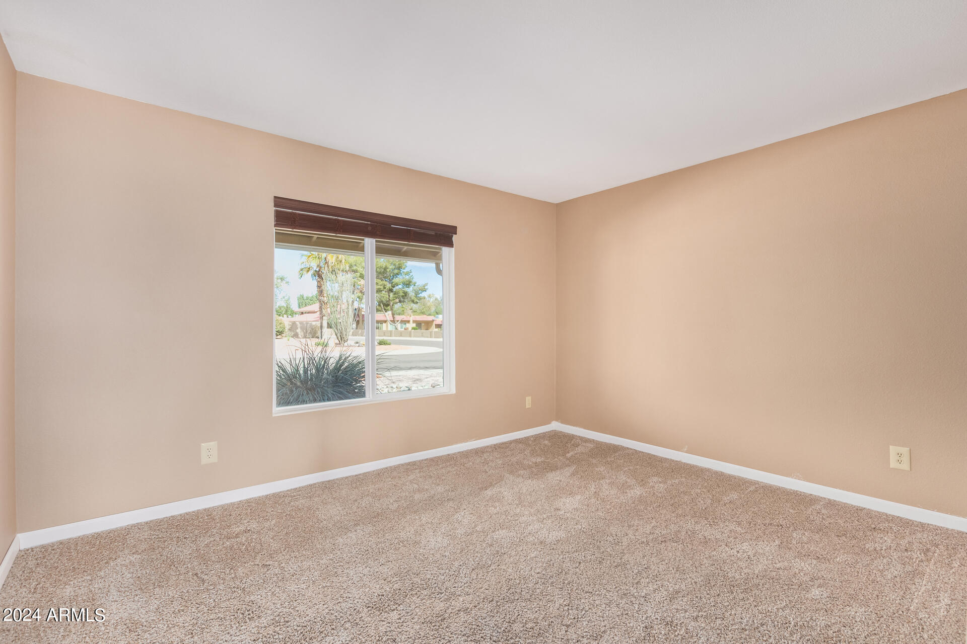 4851 E Navajo Street