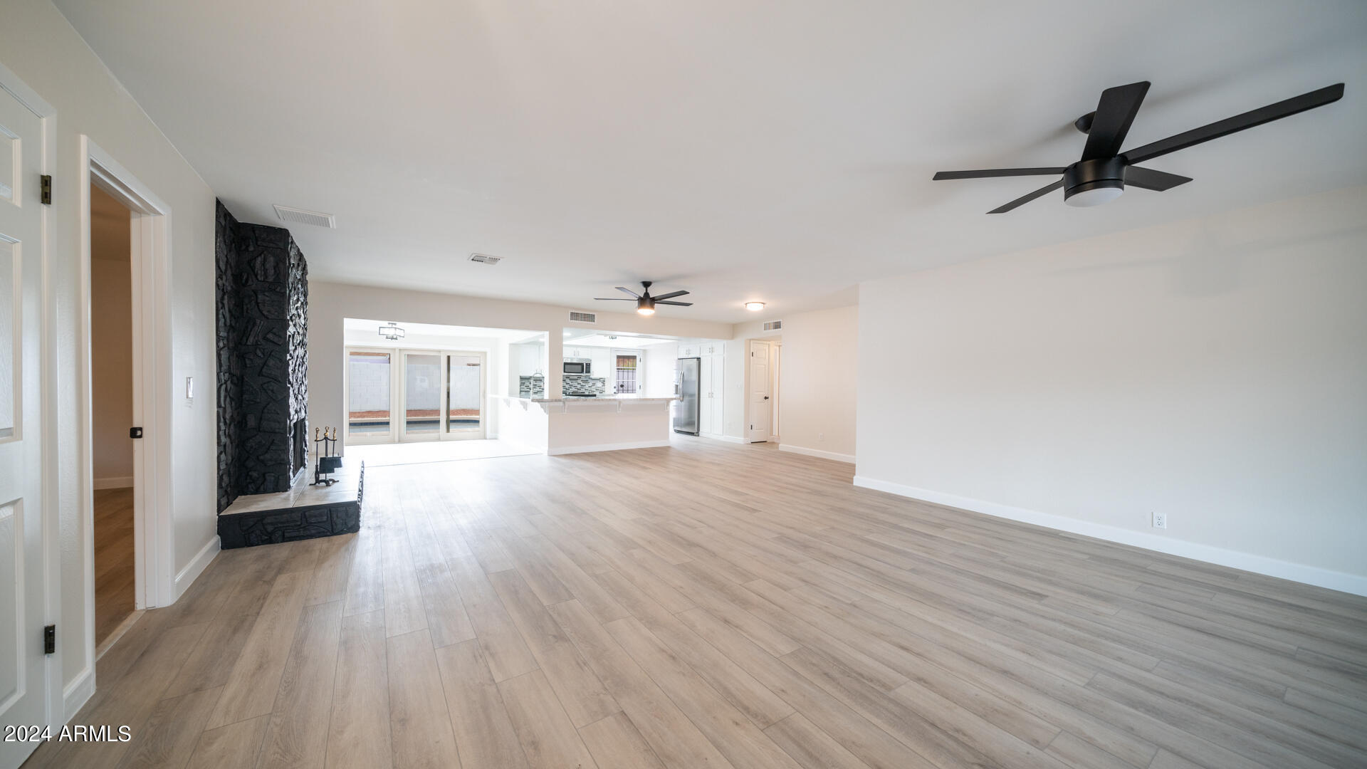 4733 W CHERYL Drive
