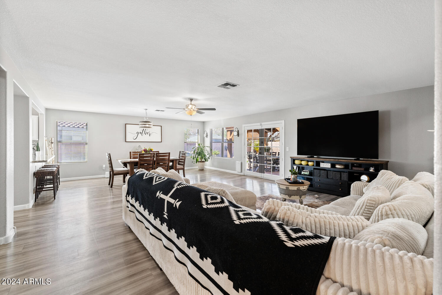 3802 S EMERY Circle