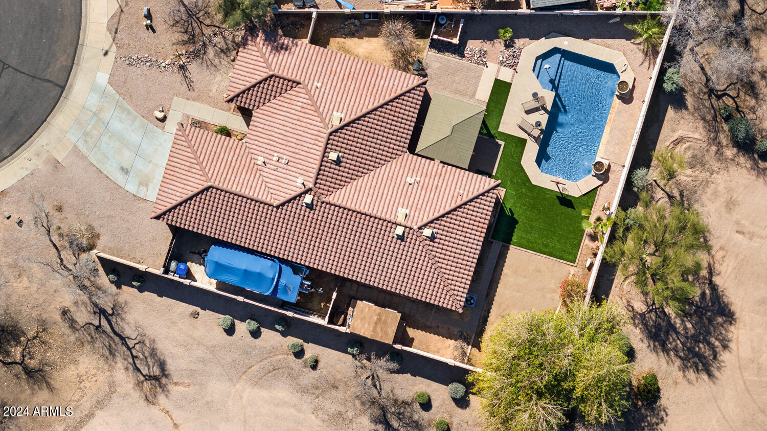 3802 S EMERY Circle