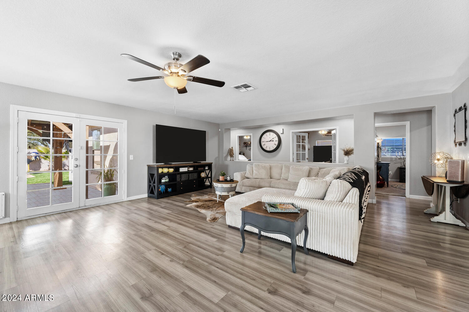 3802 S EMERY Circle