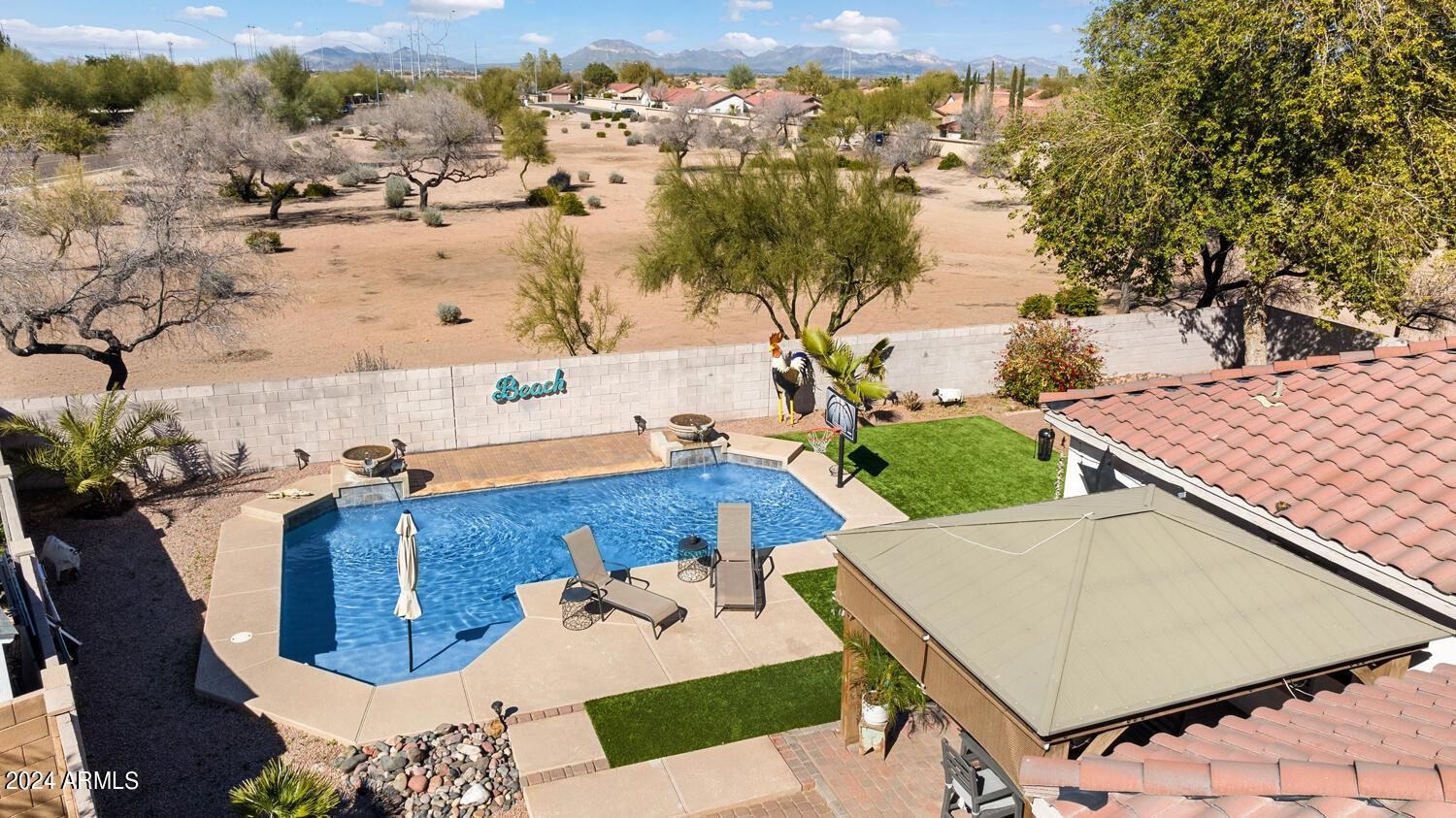 3802 S EMERY Circle