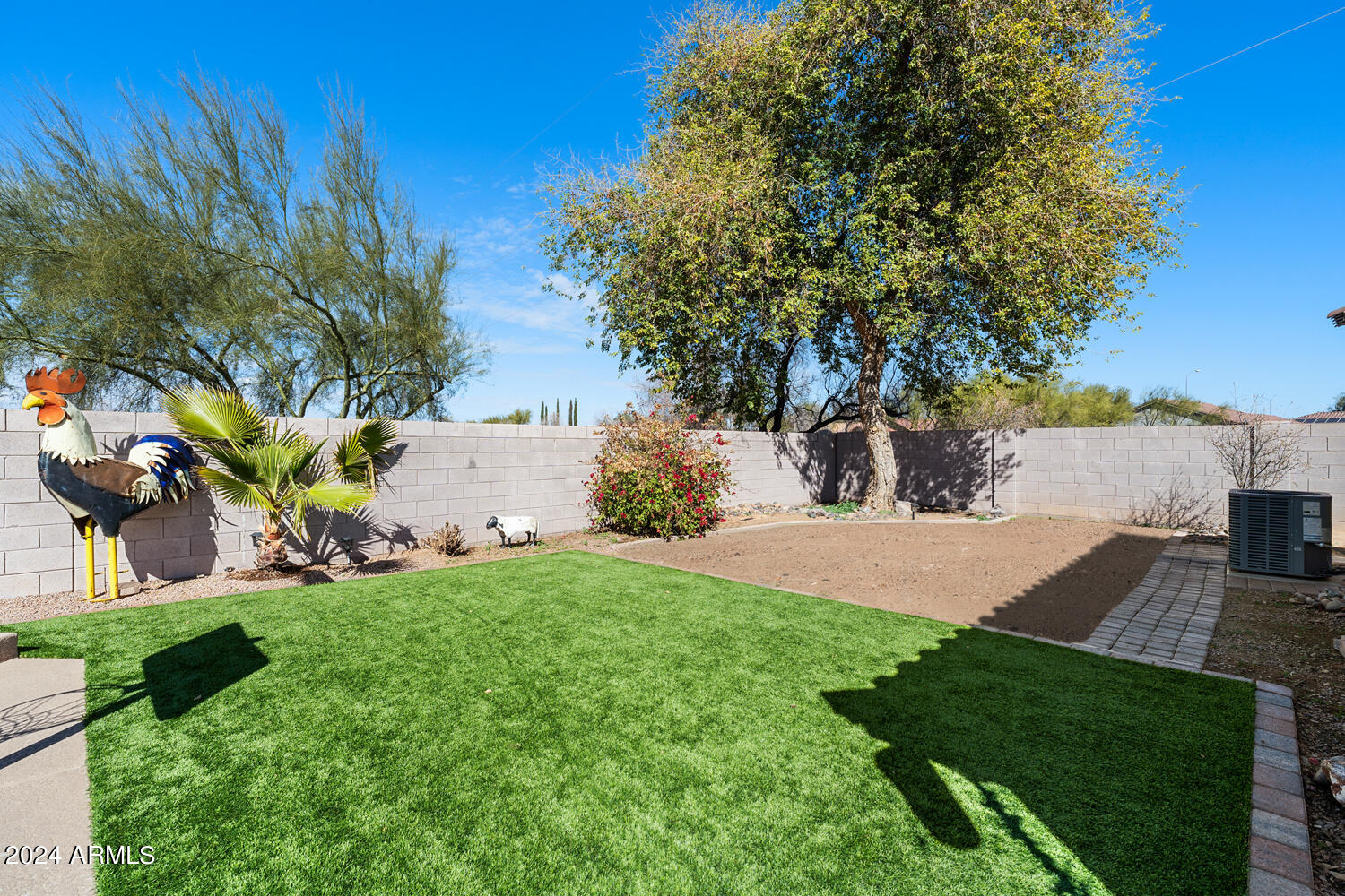 3802 S EMERY Circle