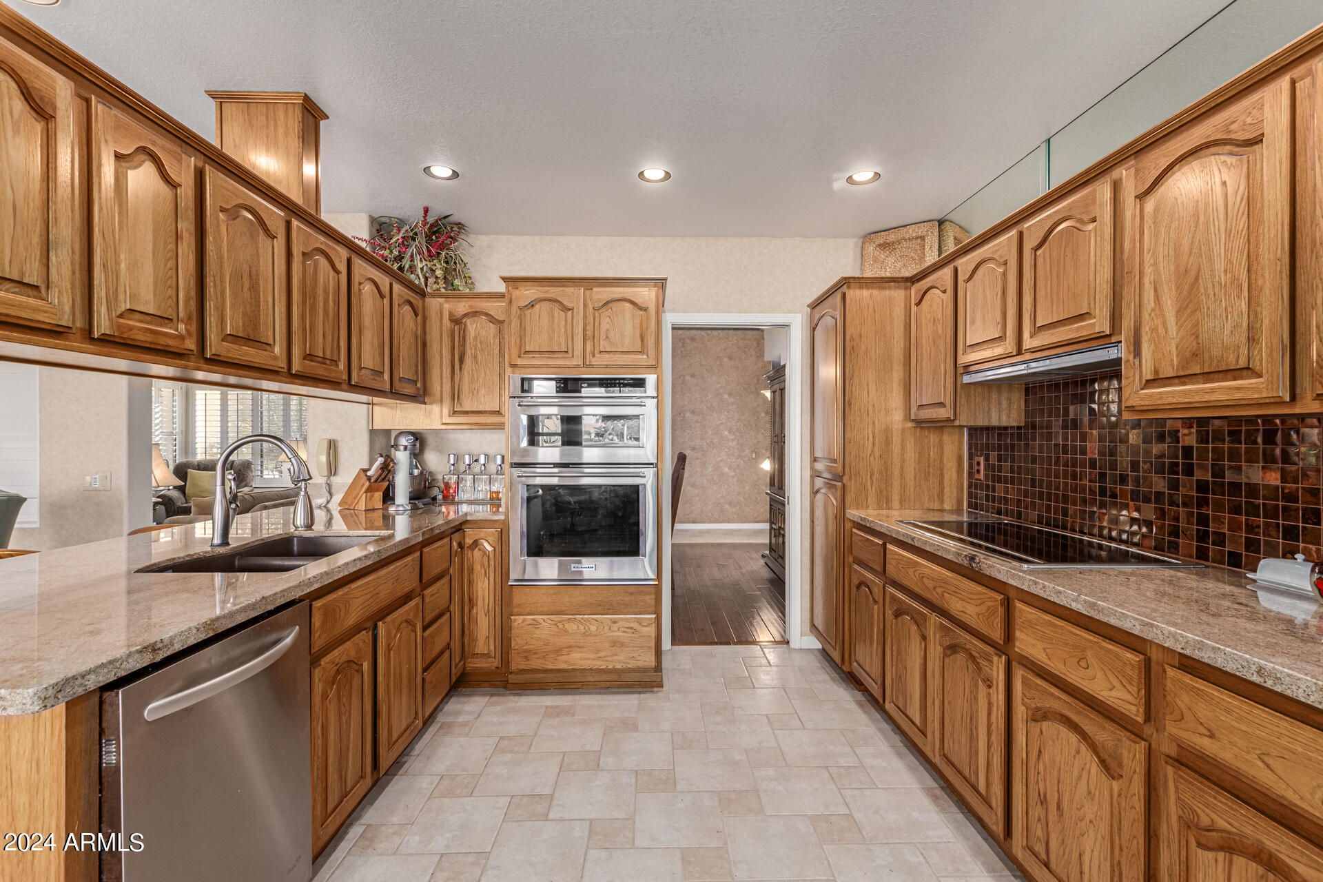 26425 S MOONSHADOW Drive