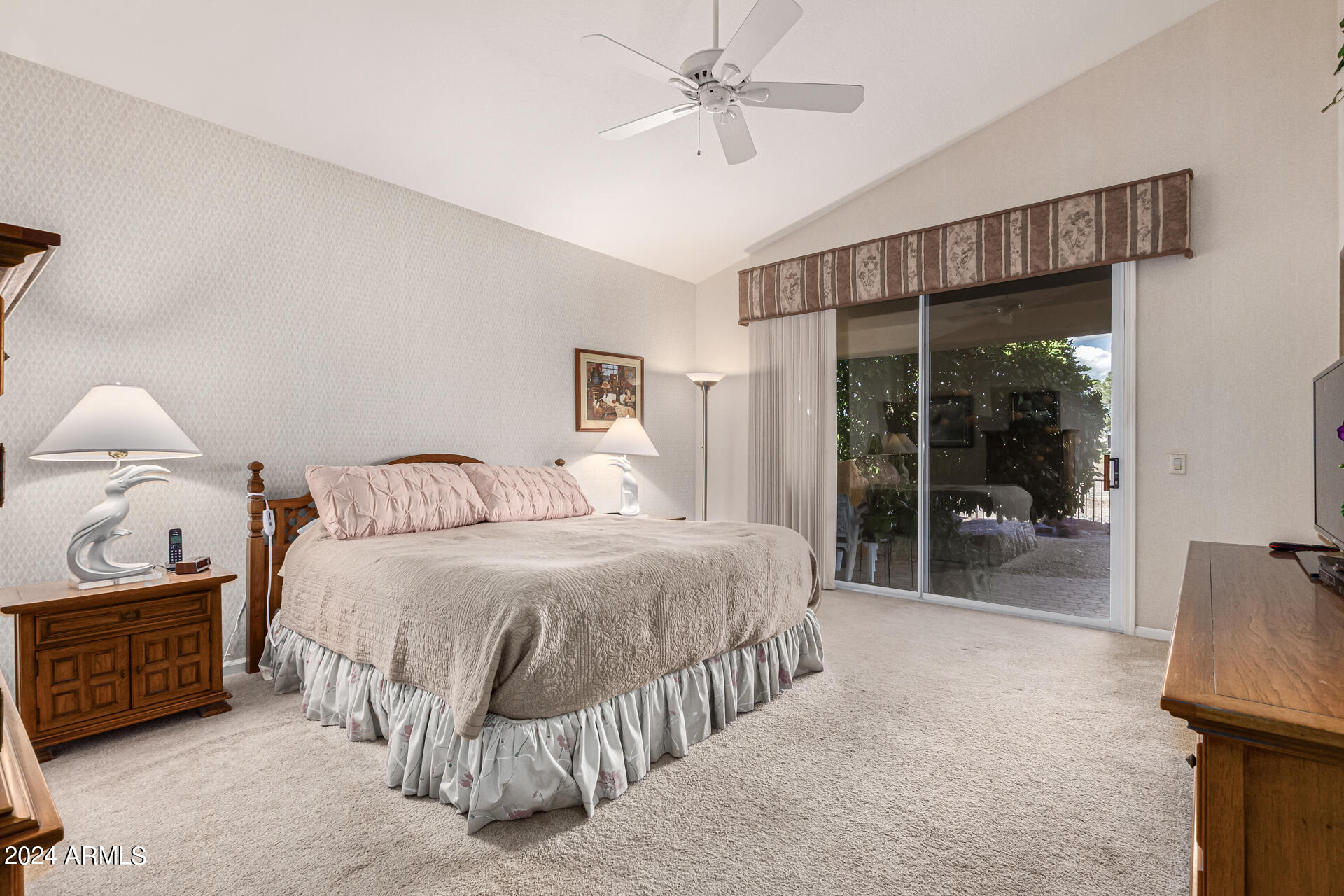 26425 S MOONSHADOW Drive
