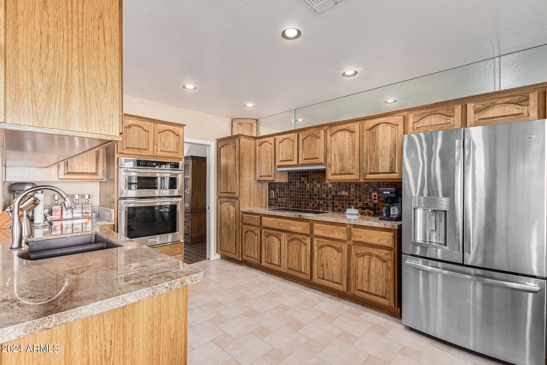 26425 S MOONSHADOW Drive