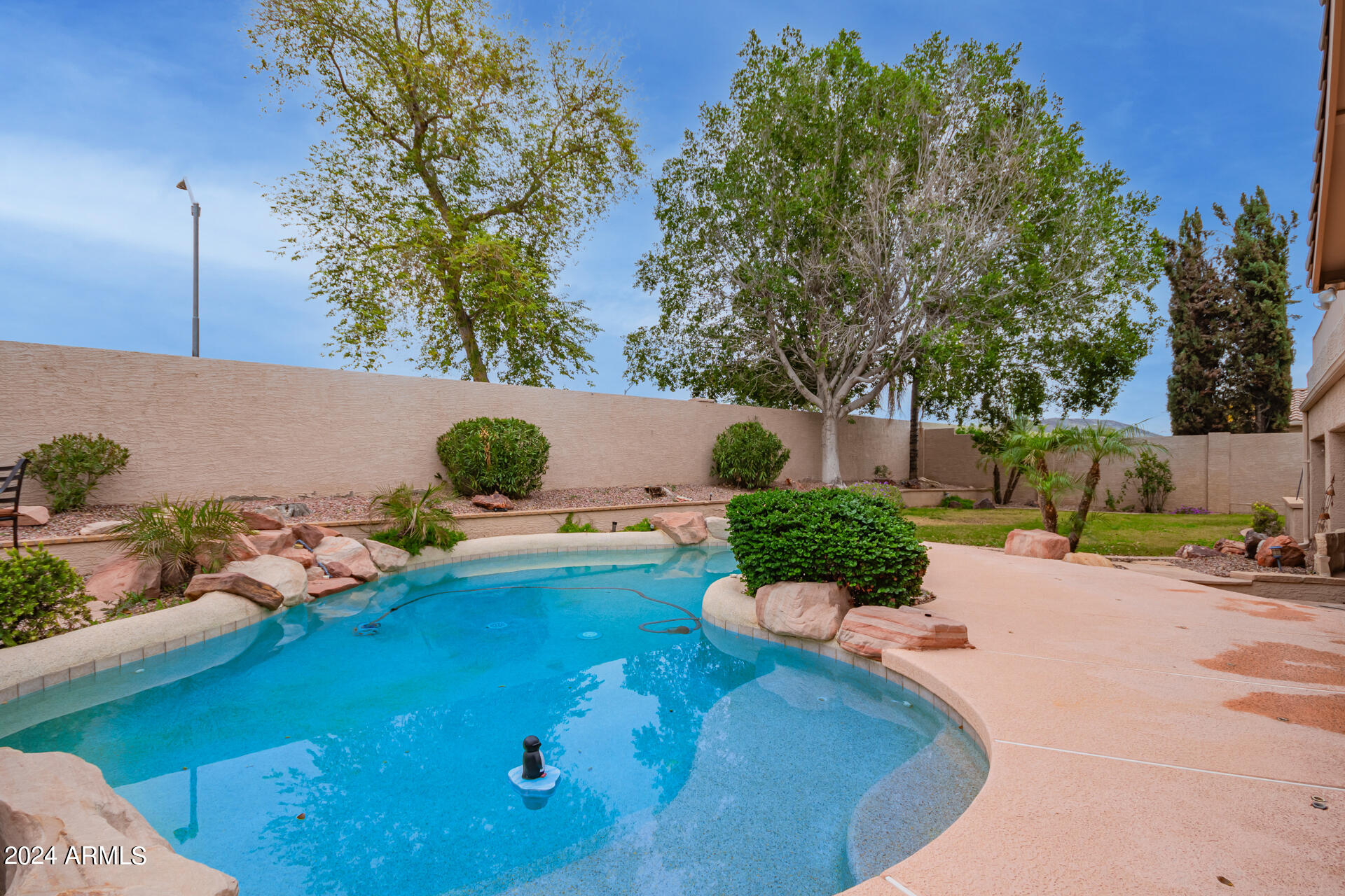 6968 W MELINDA Lane