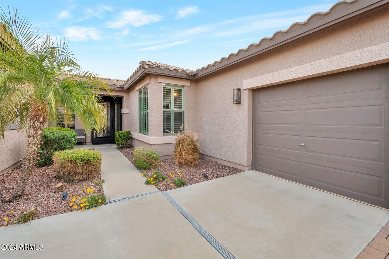 3351 E HORSESHOE Drive