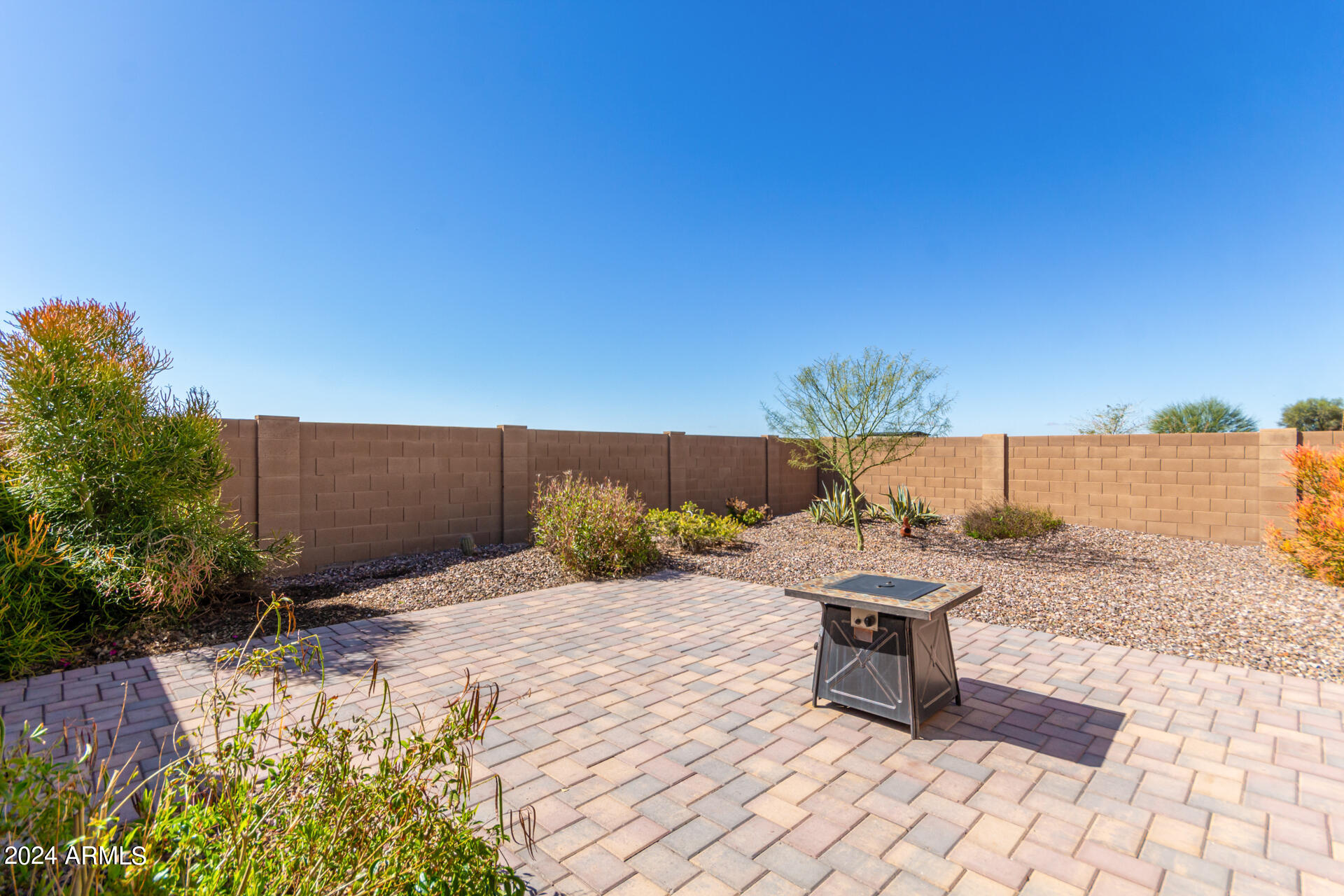 7561 W SPRINGFIELD Way