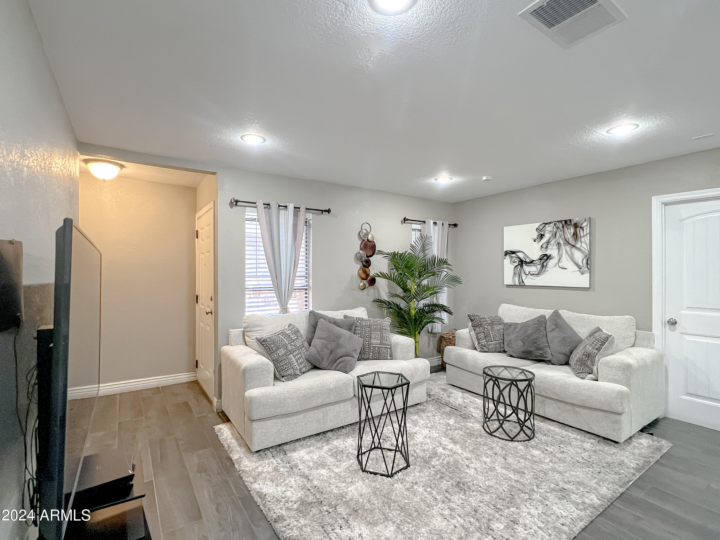 3511 E BASELINE Road # 1163
