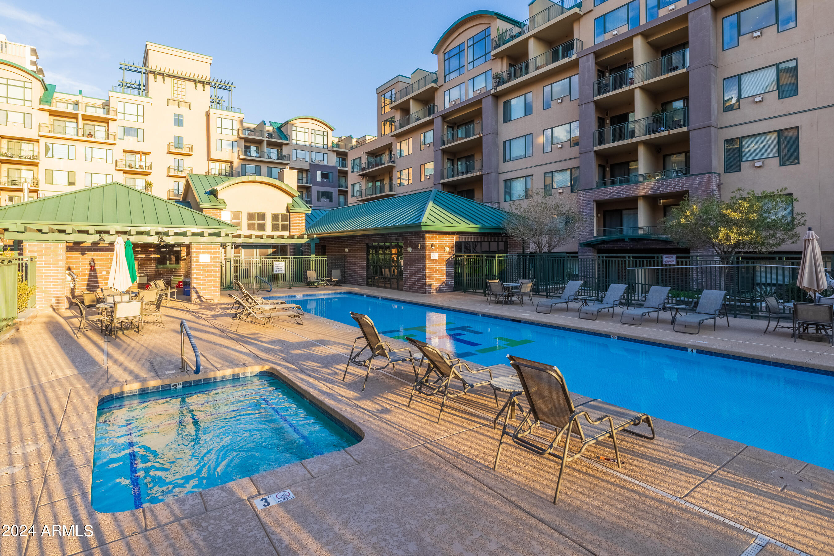 2302 N CENTRAL Avenue, 613