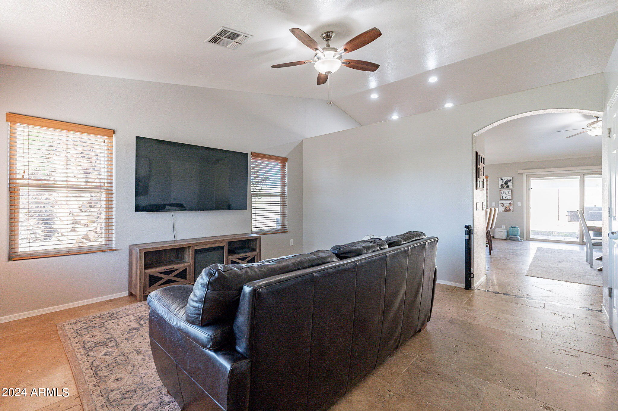 7306 E MILAGRO Avenue