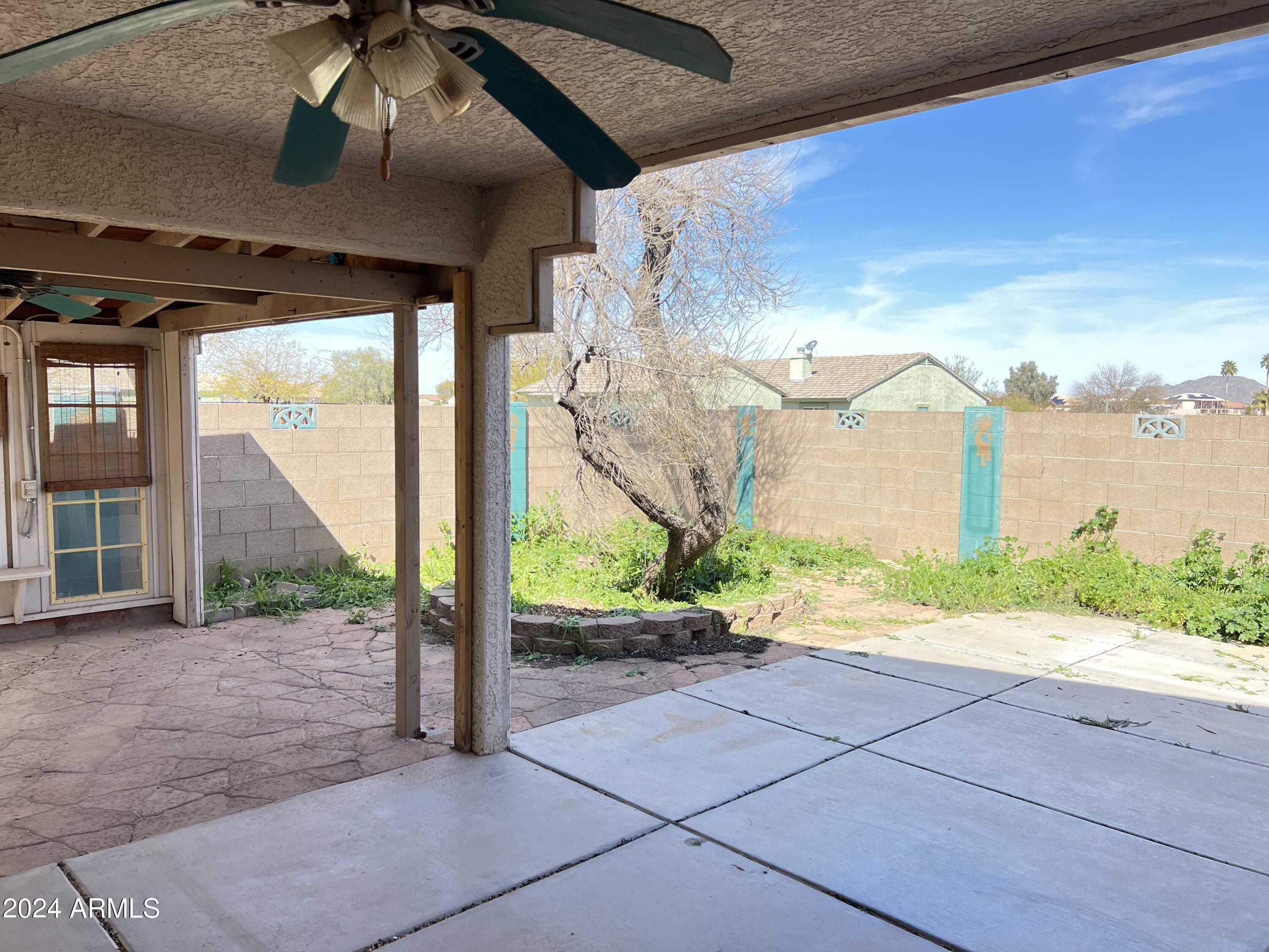 10802 W LA JOLLA Circle