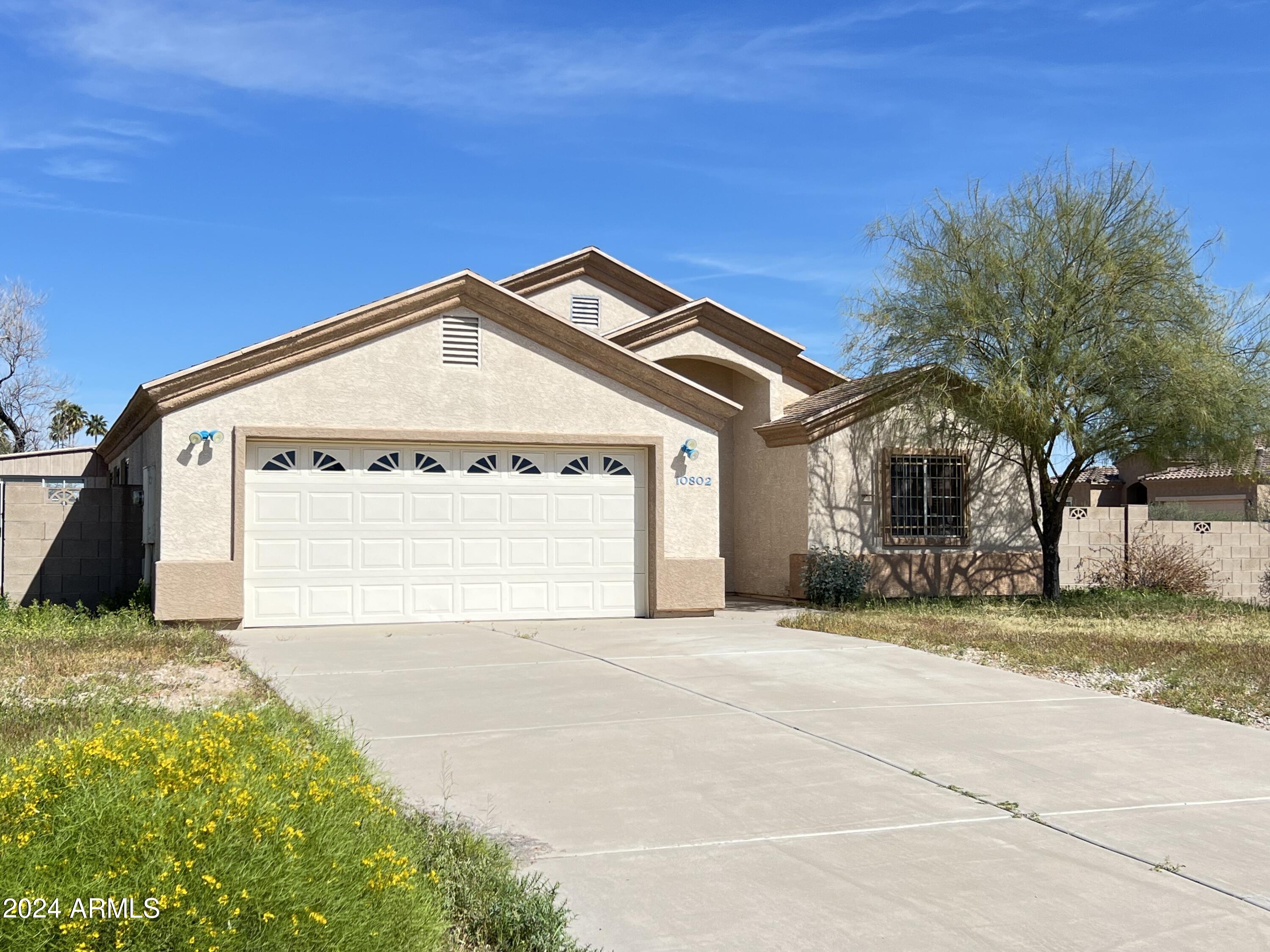 10802 W LA JOLLA Circle