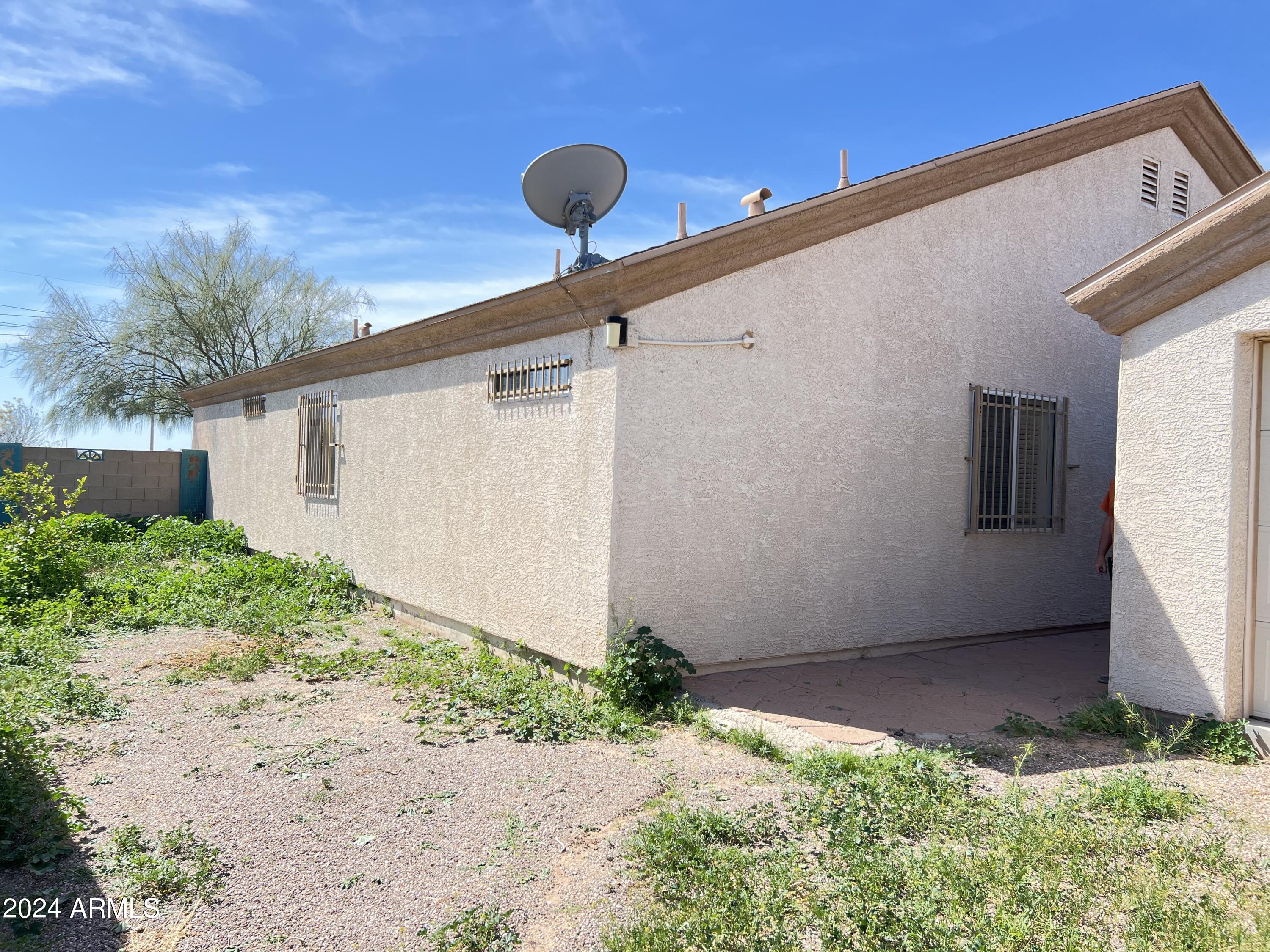 10802 W LA JOLLA Circle