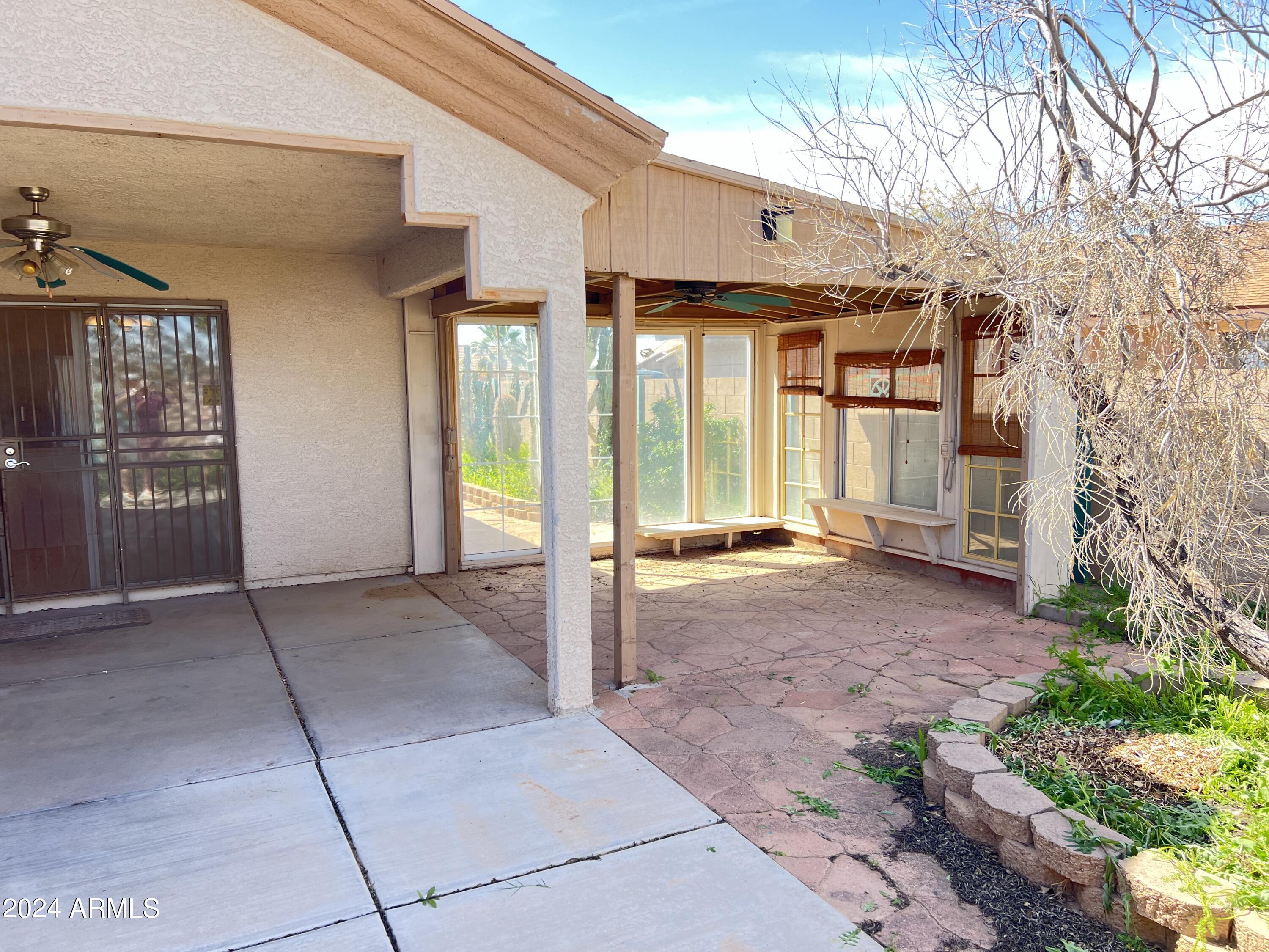 10802 W LA JOLLA Circle