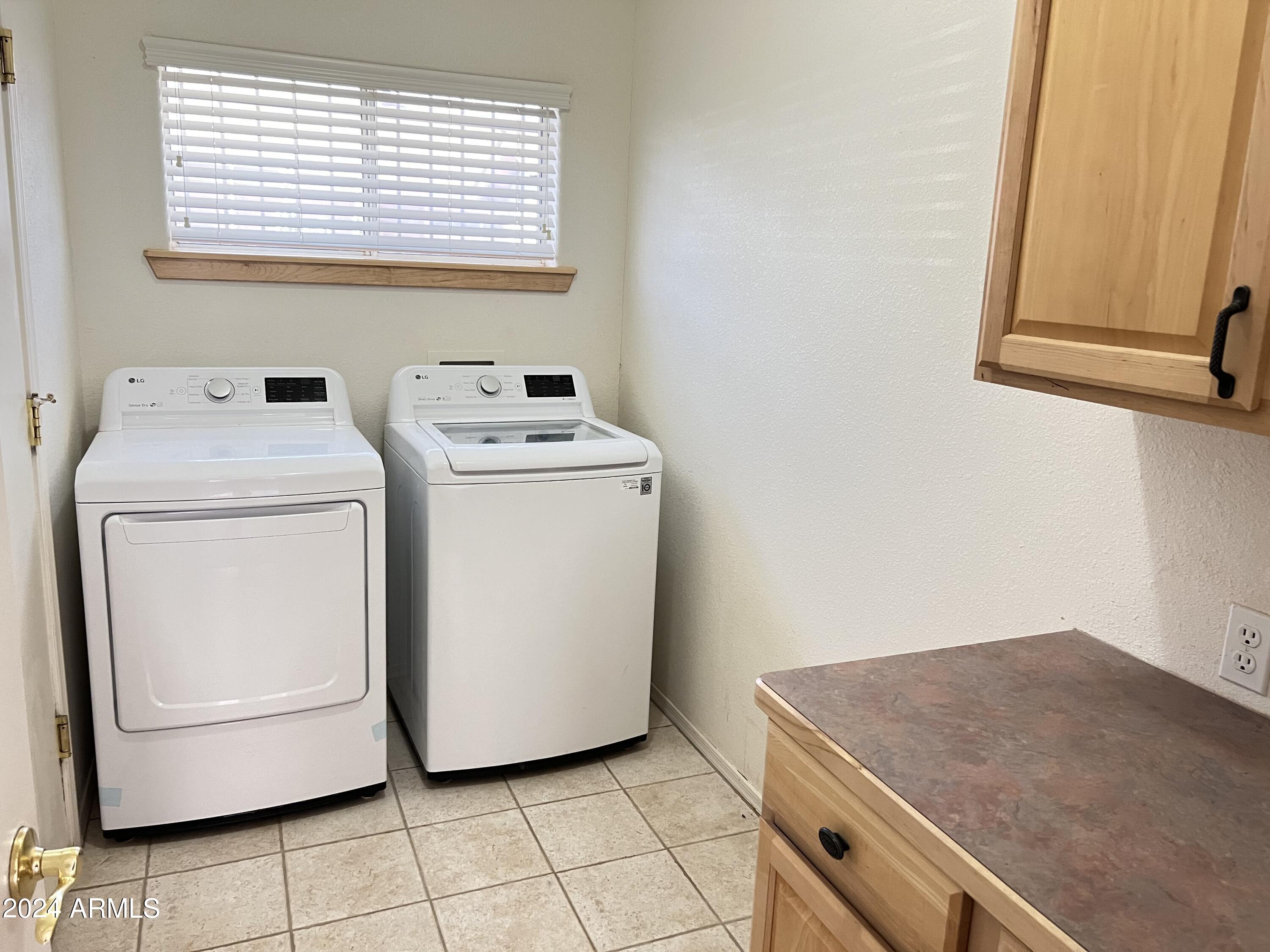 10802 W LA JOLLA Circle