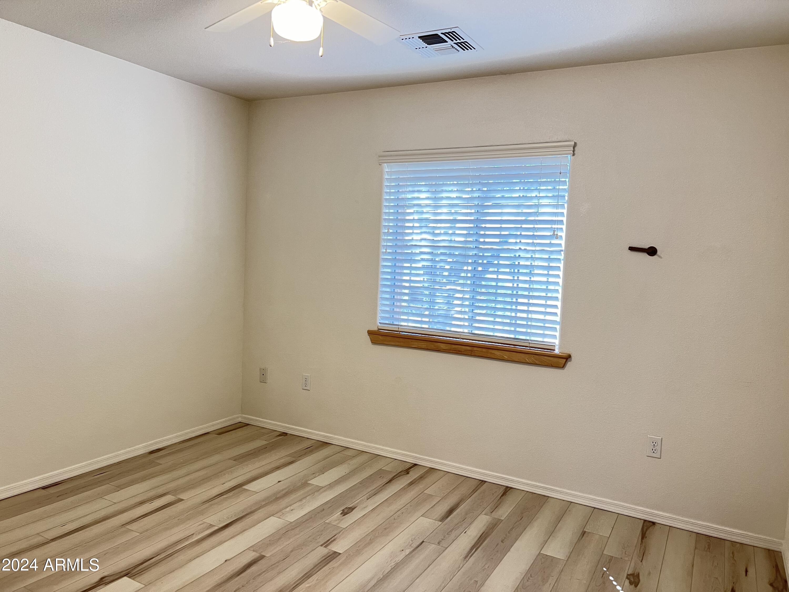 10802 W LA JOLLA Circle