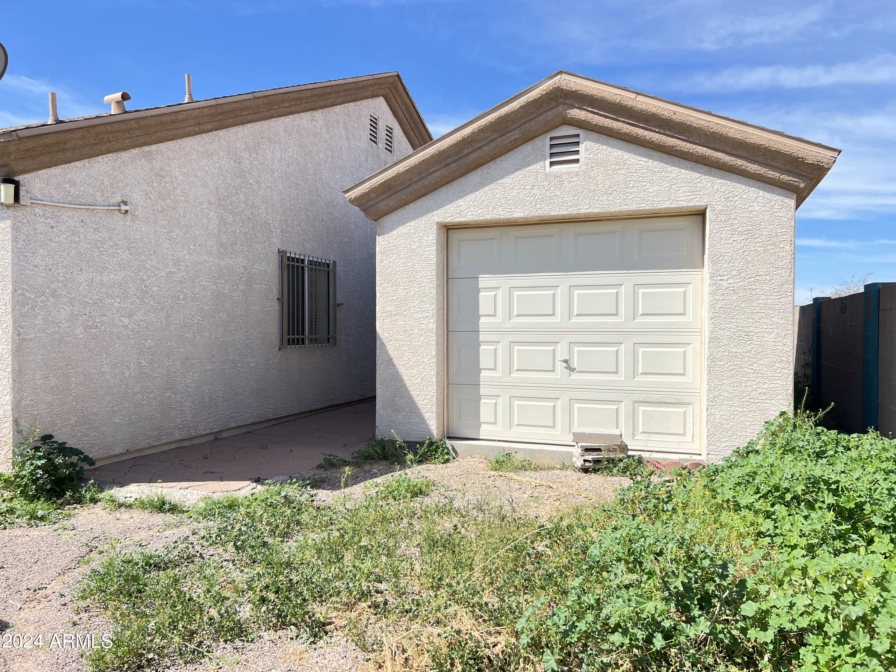 10802 W LA JOLLA Circle