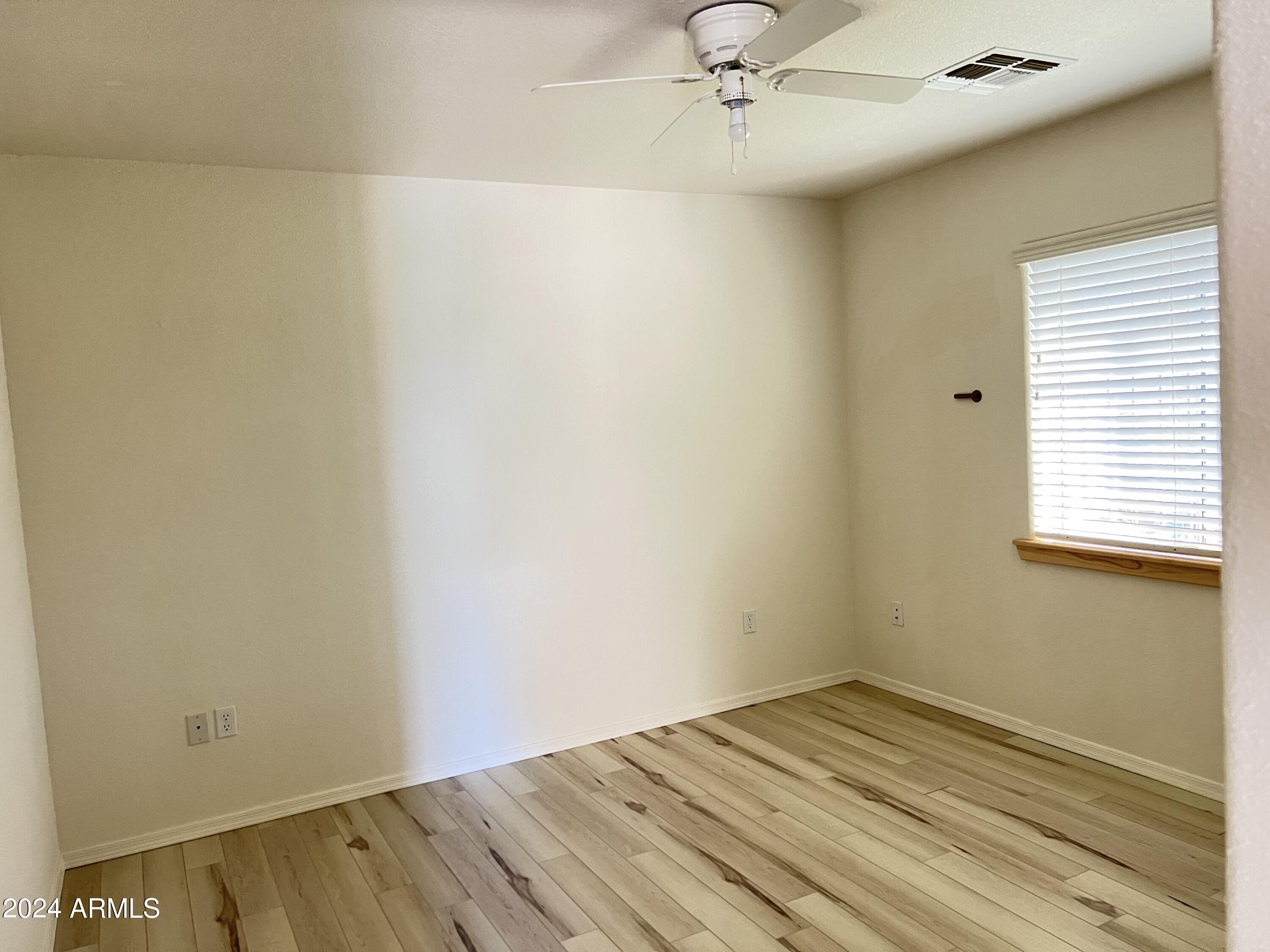 10802 W LA JOLLA Circle