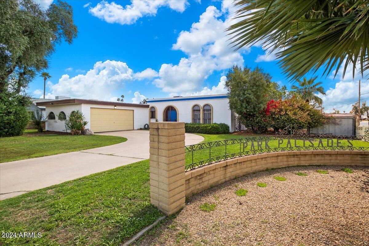 3455 W FRIER Drive