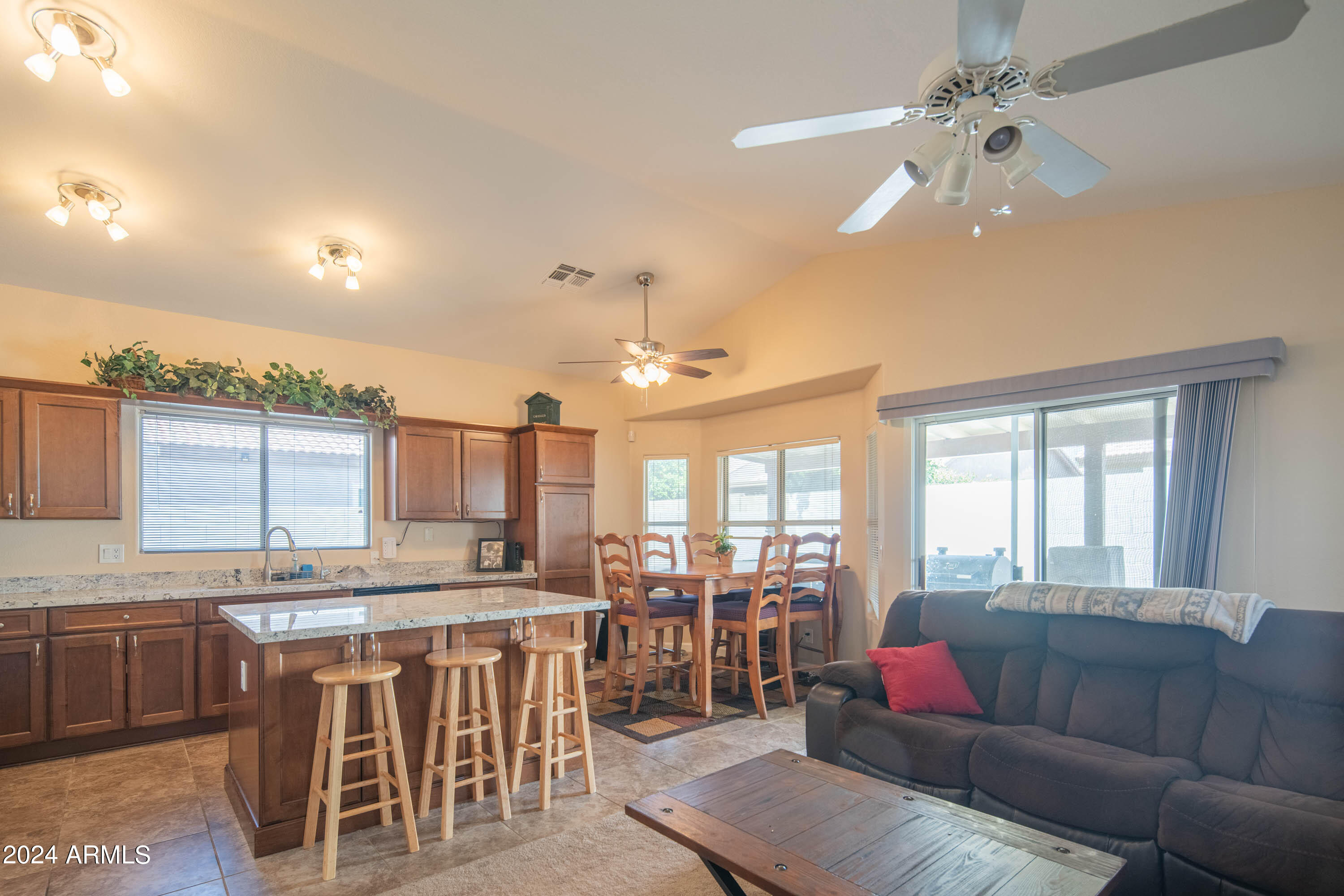 4348 E CAMPO BELLO Drive