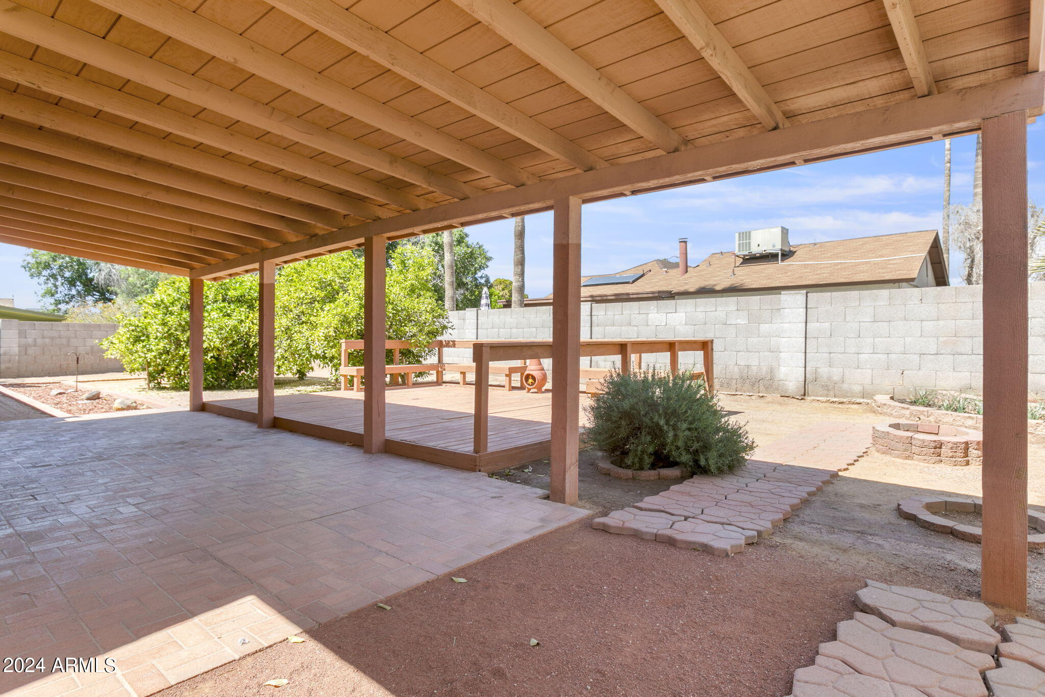 9008 W VOGEL Avenue