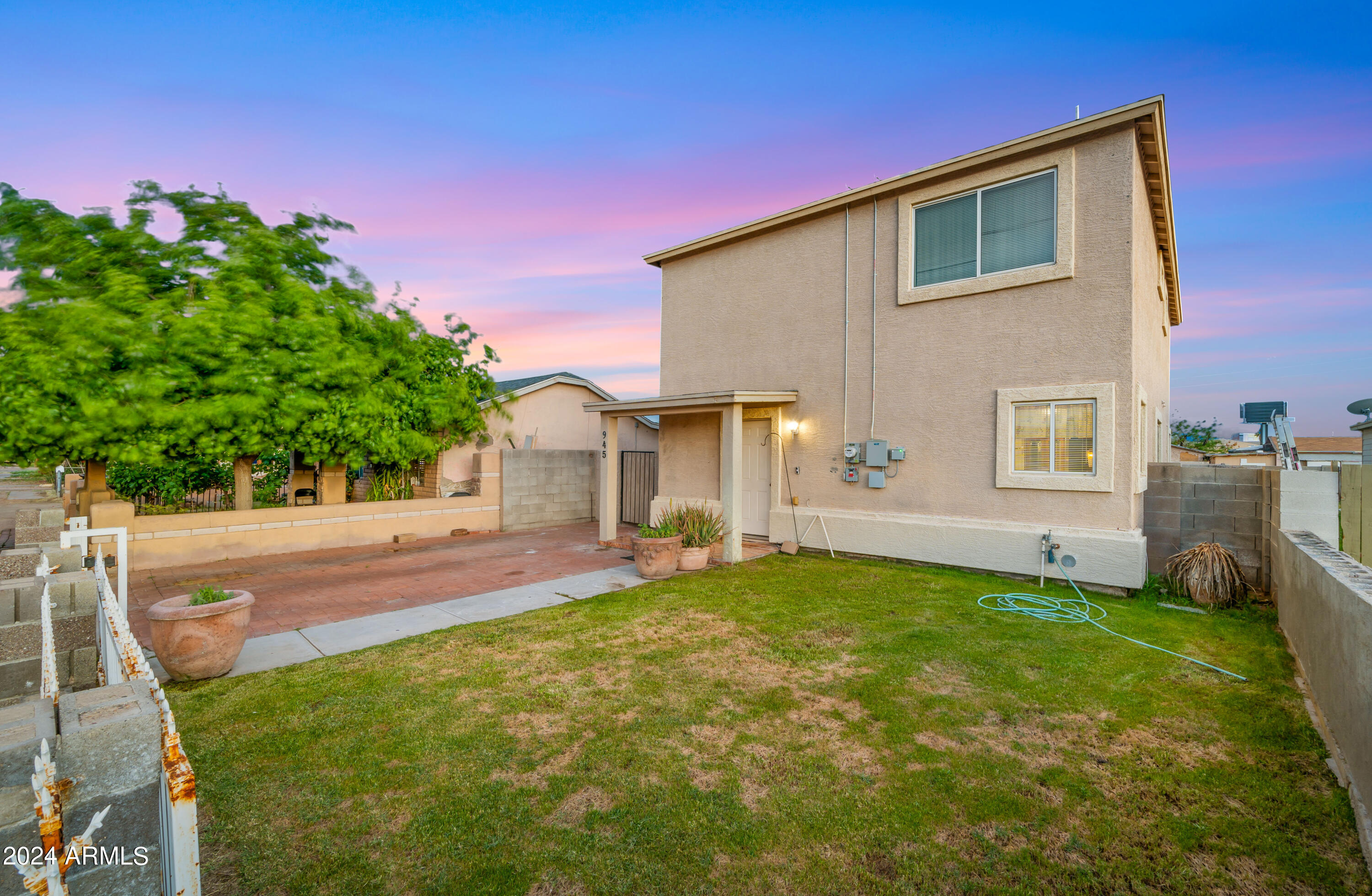 945 W COCOPAH Street