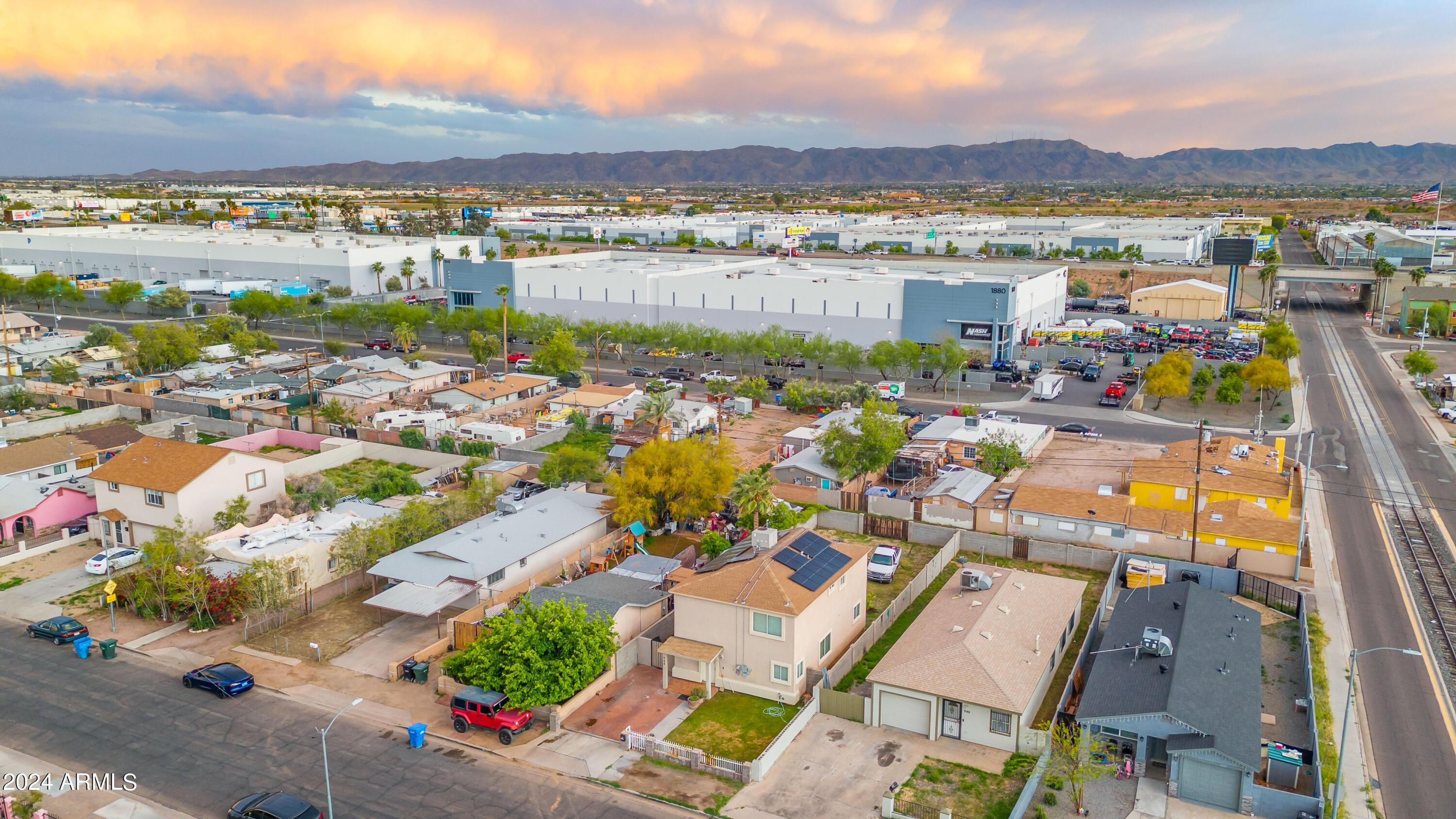 945 W COCOPAH Street