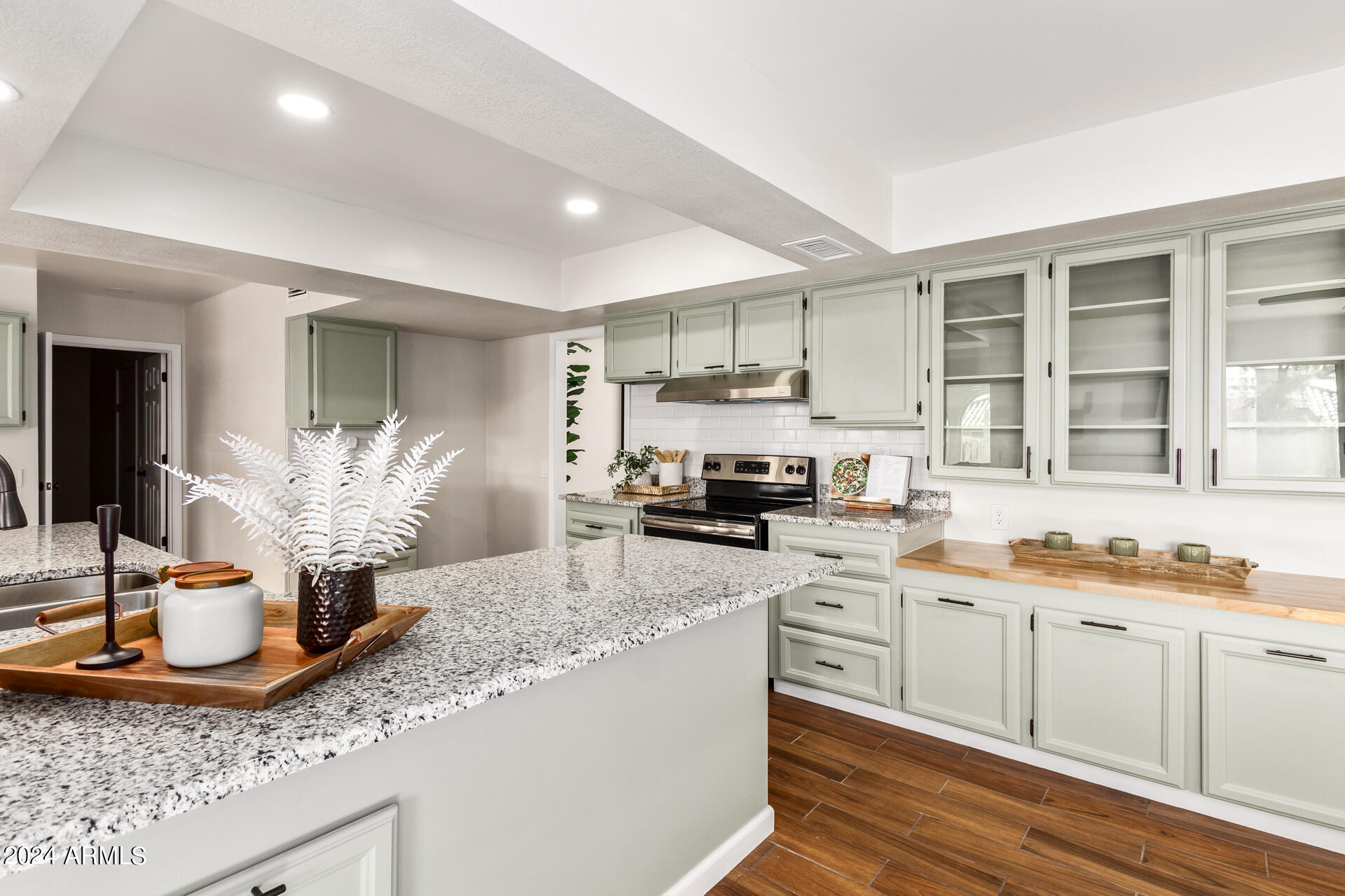 13241 W BELLWOOD Drive
