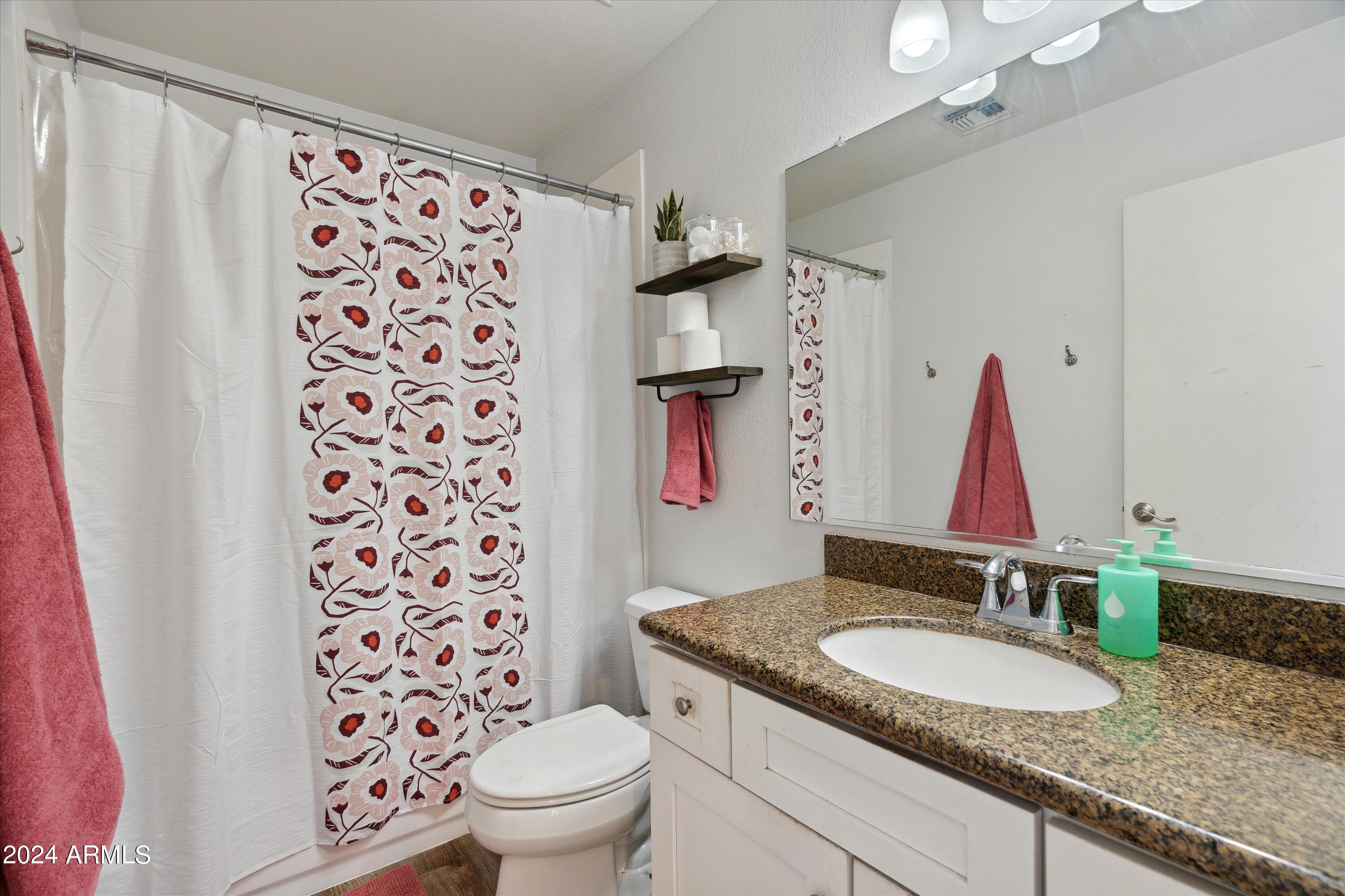 11020 E FLOSSMOOR Circle