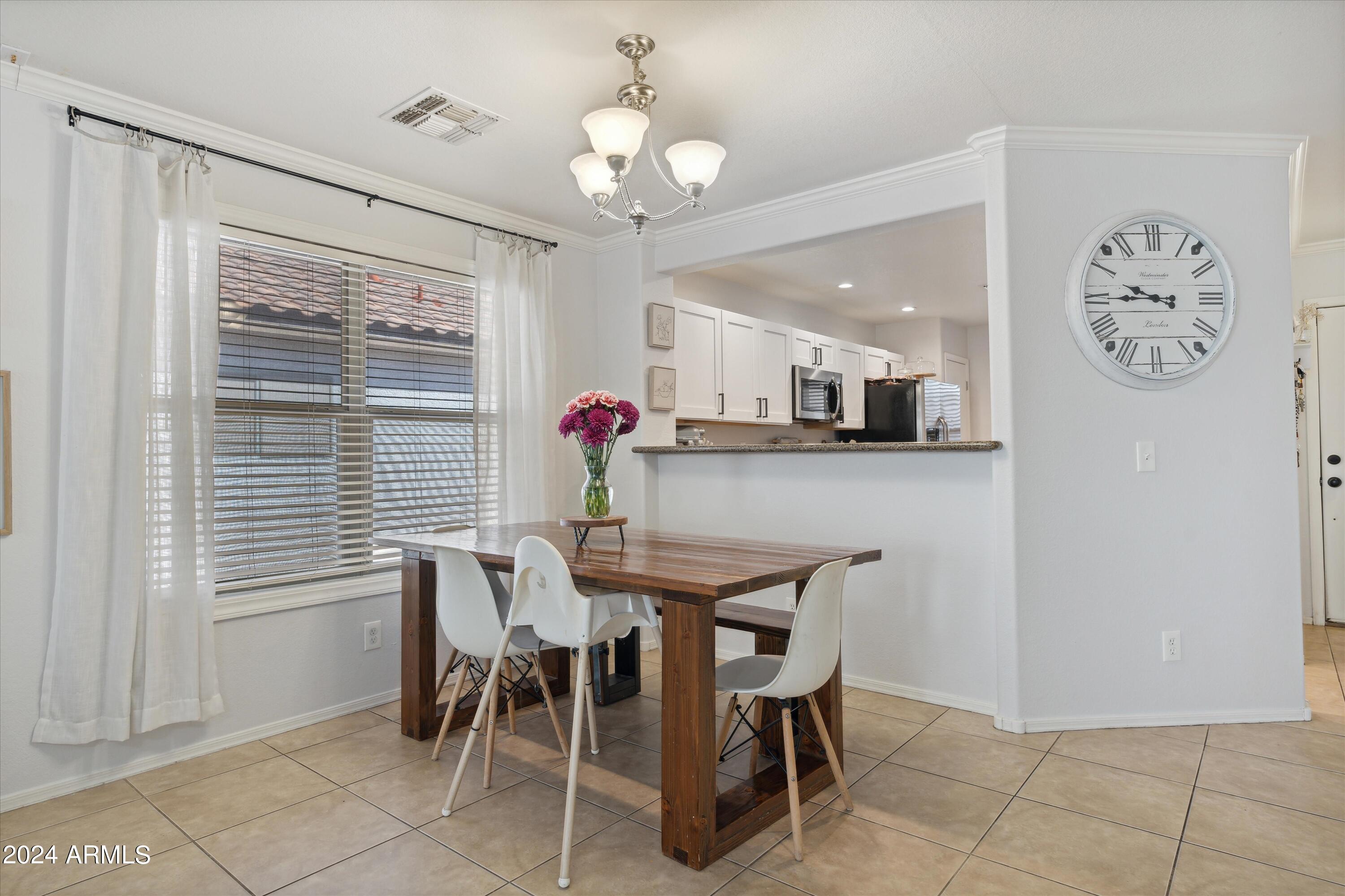 11020 E FLOSSMOOR Circle