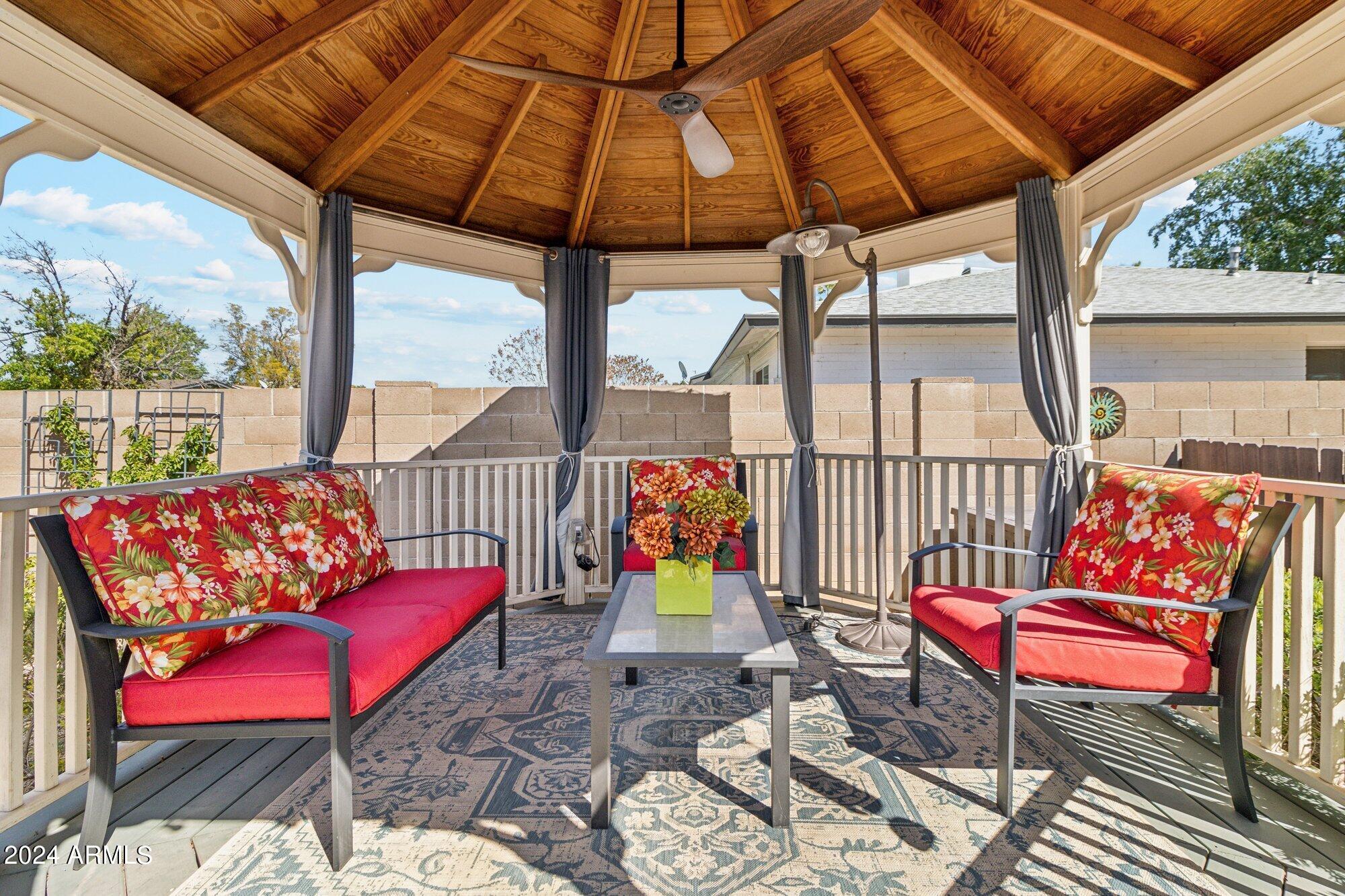 4250 W MOUNTAIN VIEW Road