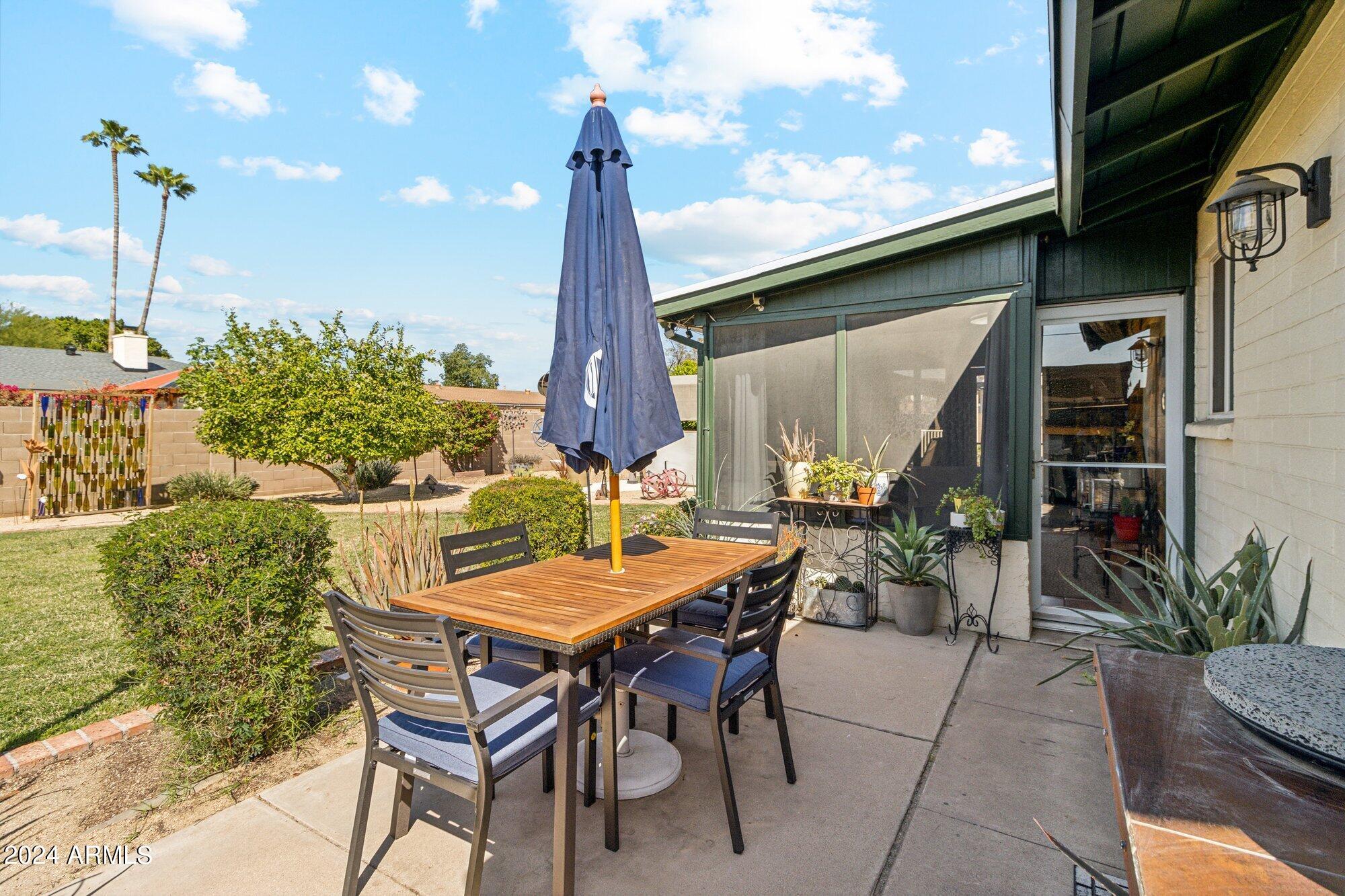 4250 W MOUNTAIN VIEW Road