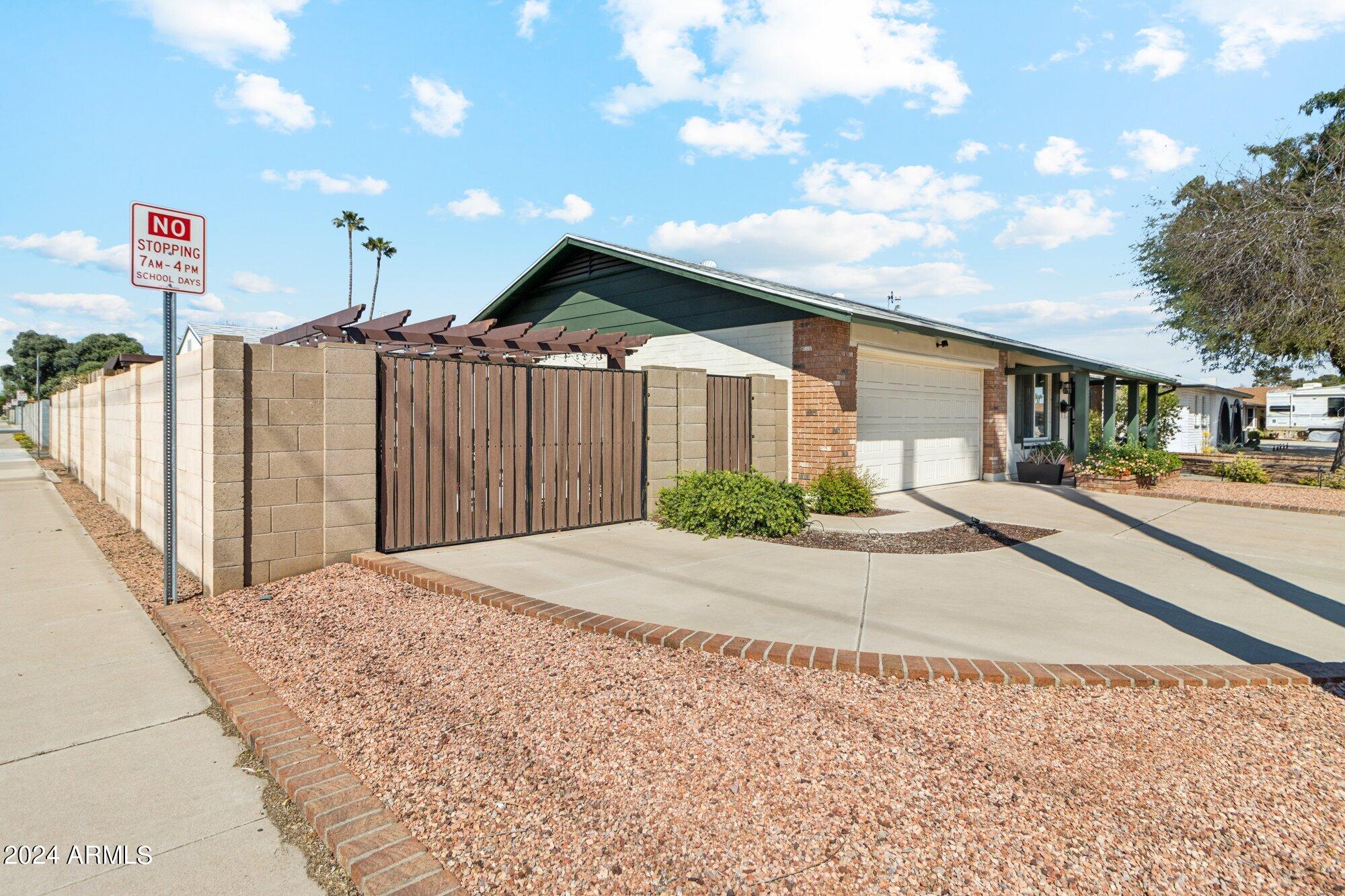 4250 W MOUNTAIN VIEW Road