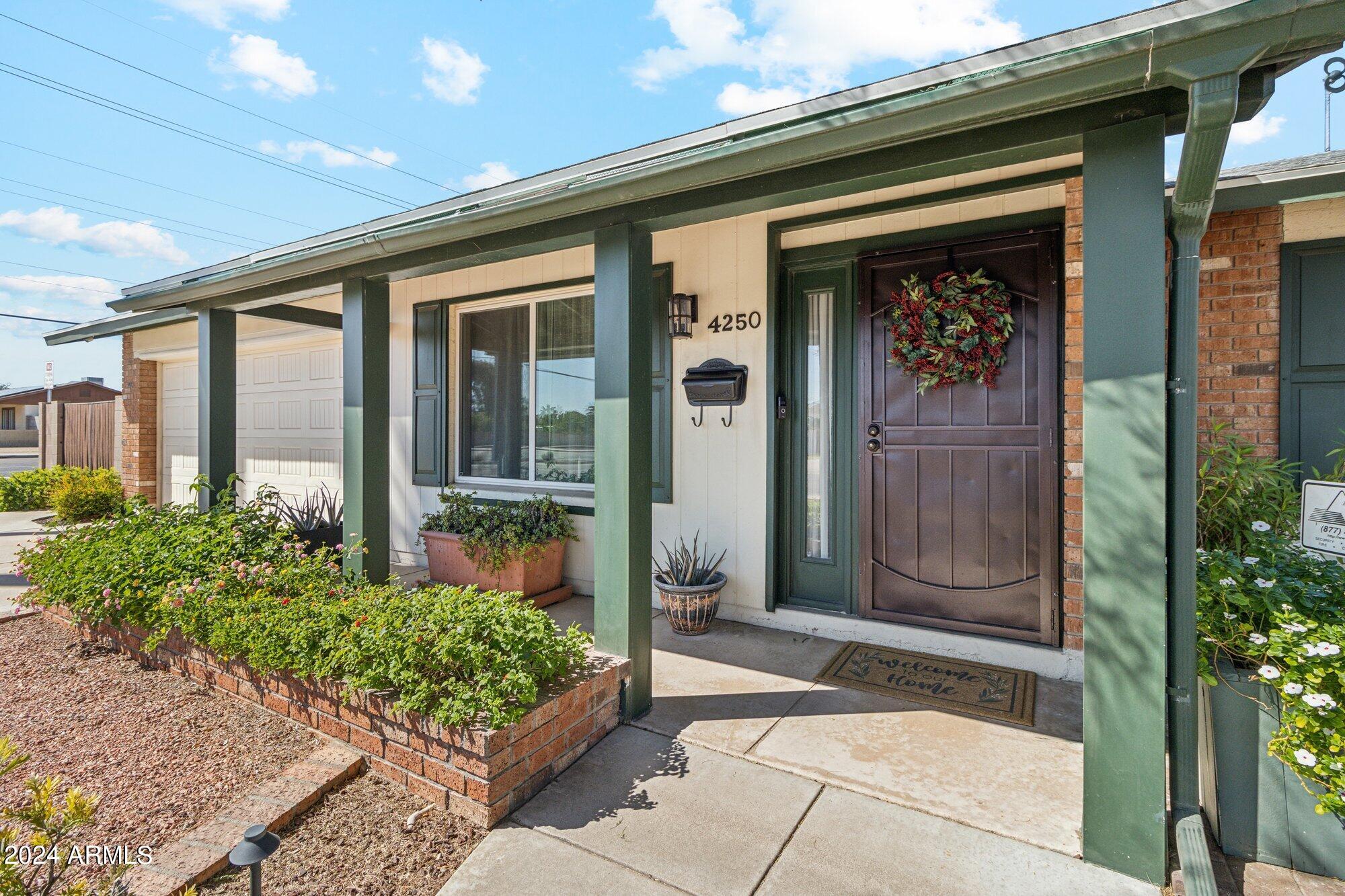 4250 W MOUNTAIN VIEW Road