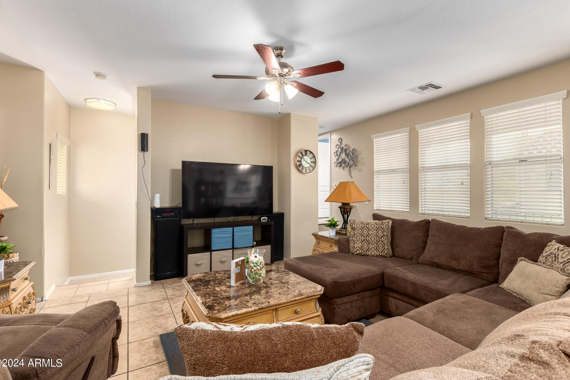 2044 N 78TH Glen