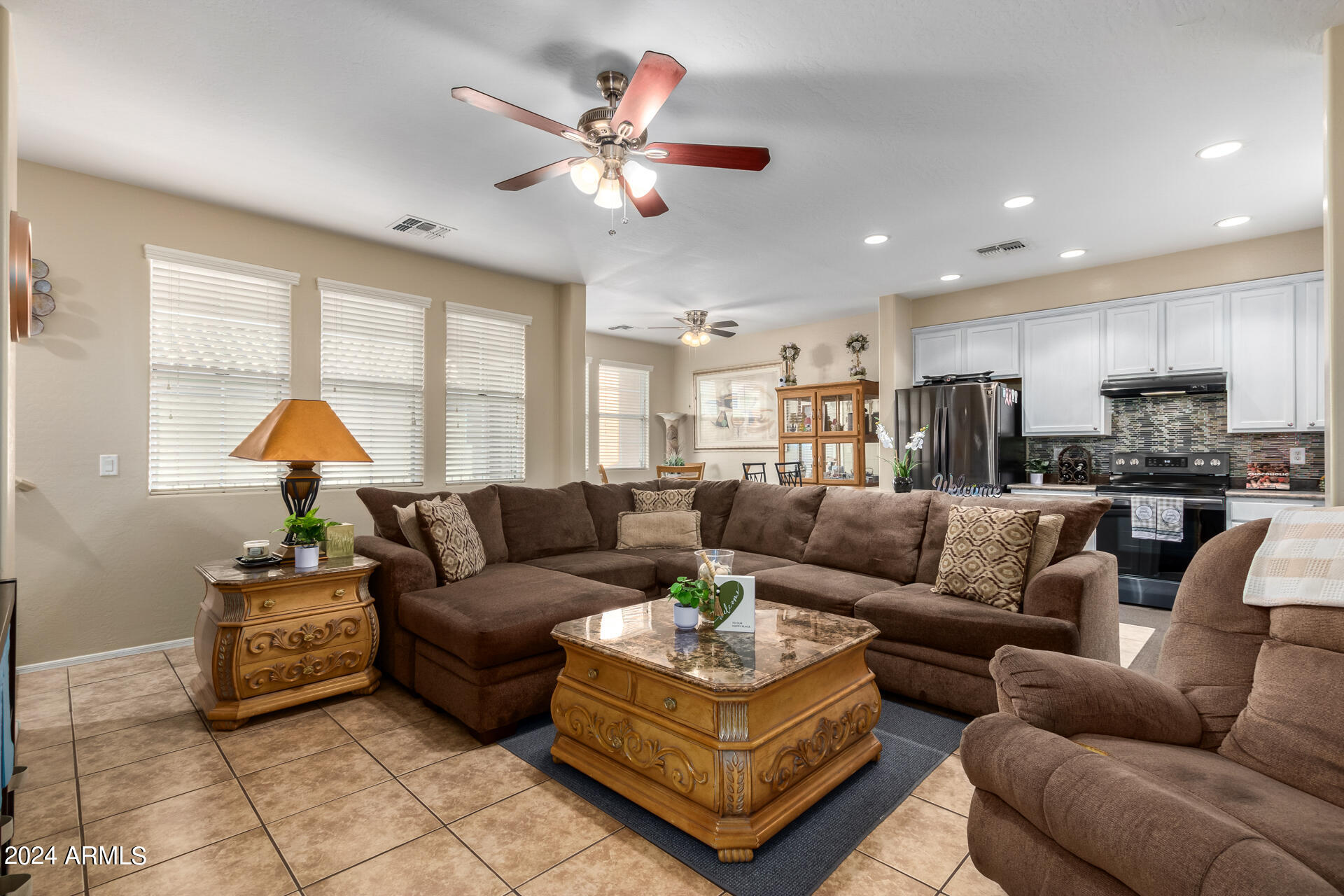 2044 N 78TH Glen