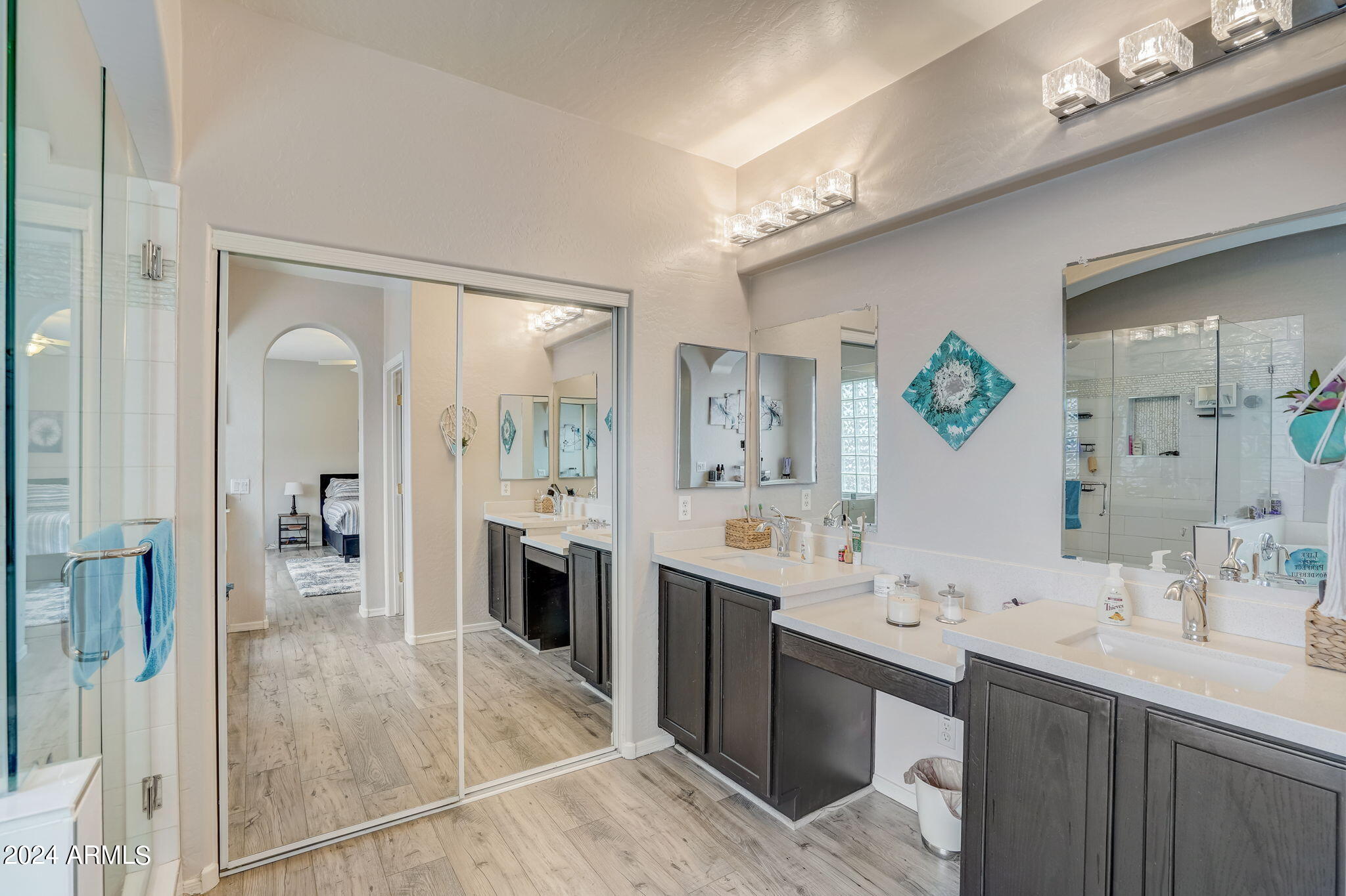 3025 W LEISURE Lane