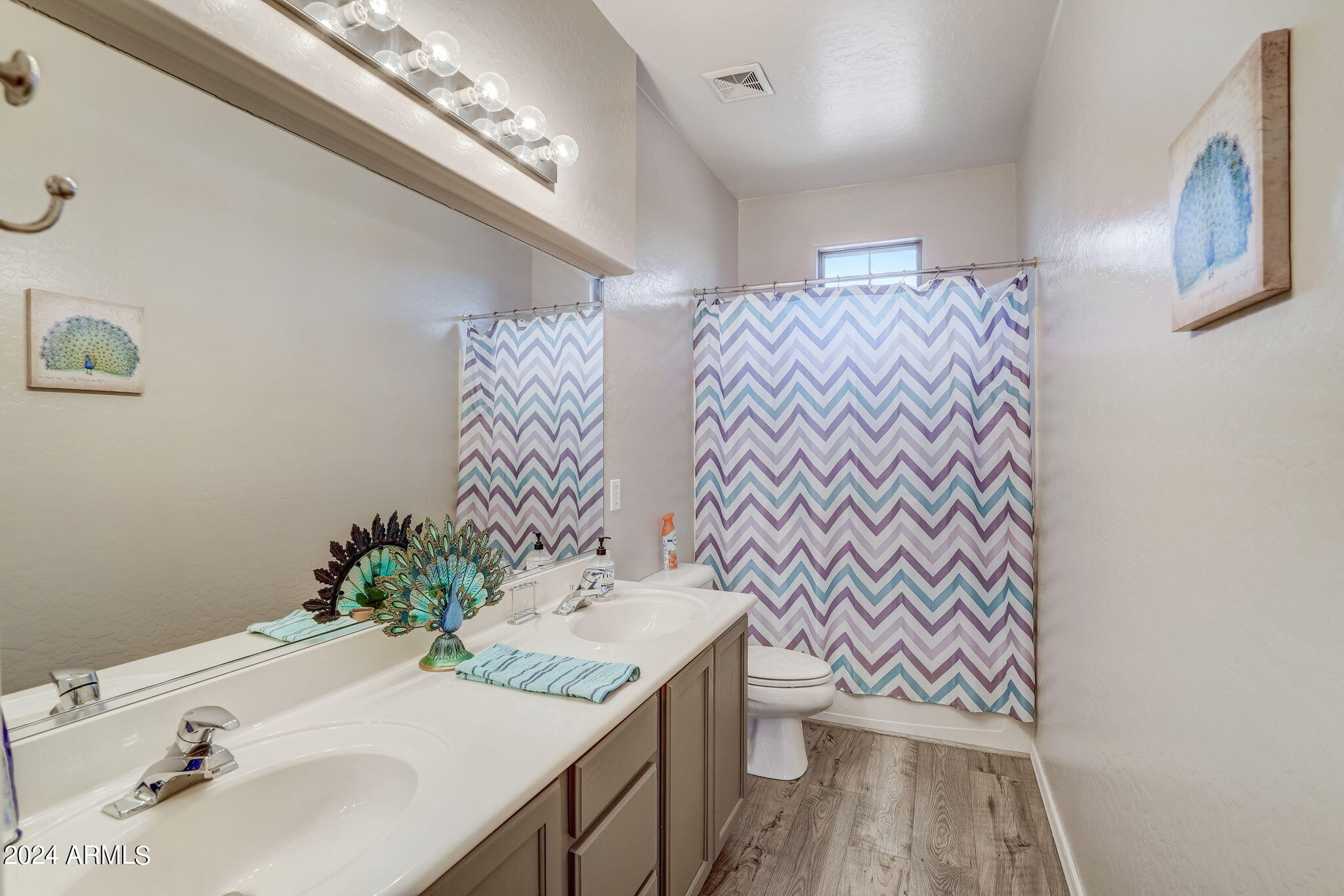 3025 W LEISURE Lane