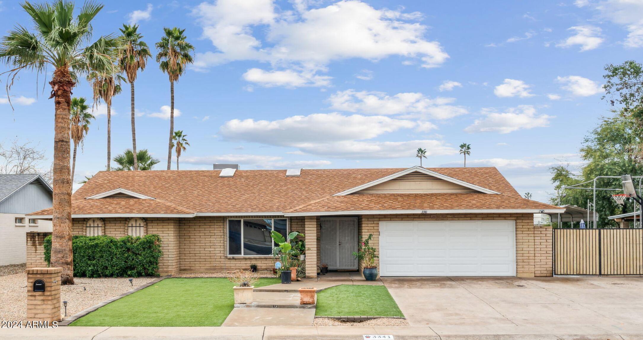 3341 W CINNABAR Avenue