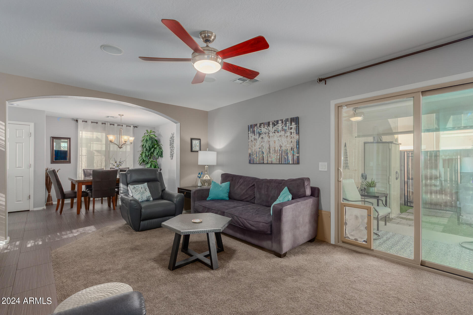 2506 E VERMONT Drive