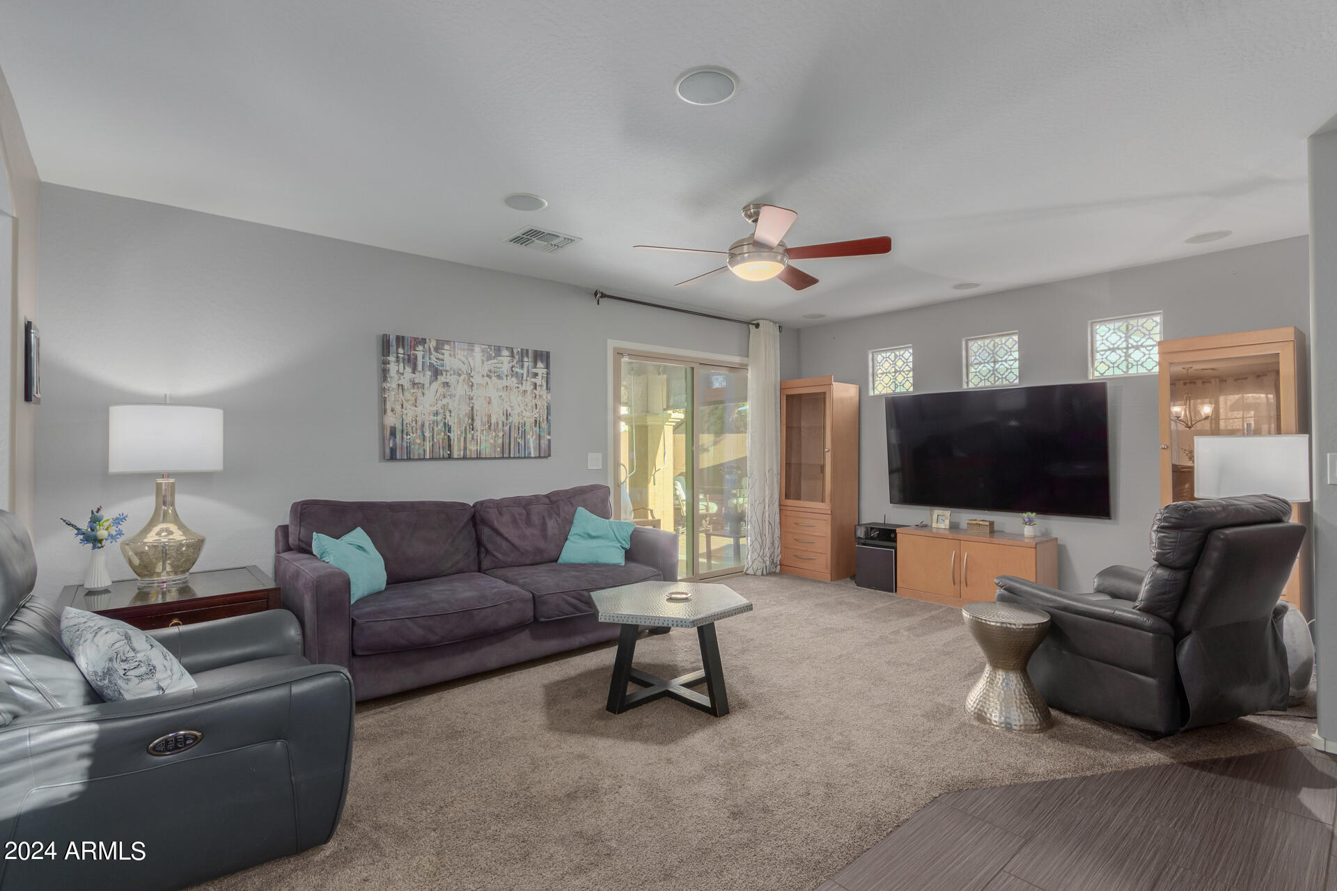 2506 E VERMONT Drive