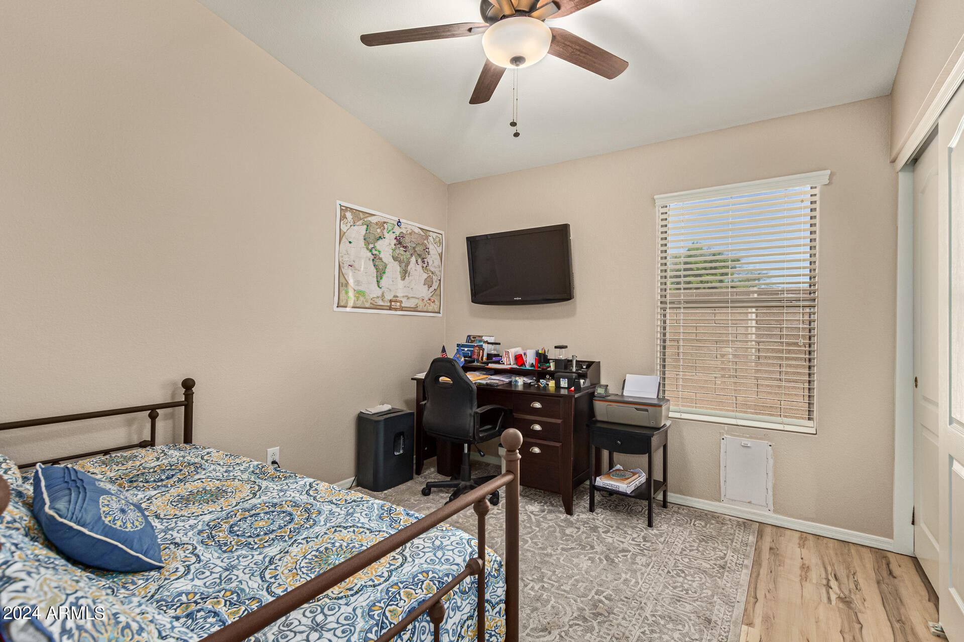 6512 W ADOBE Drive
