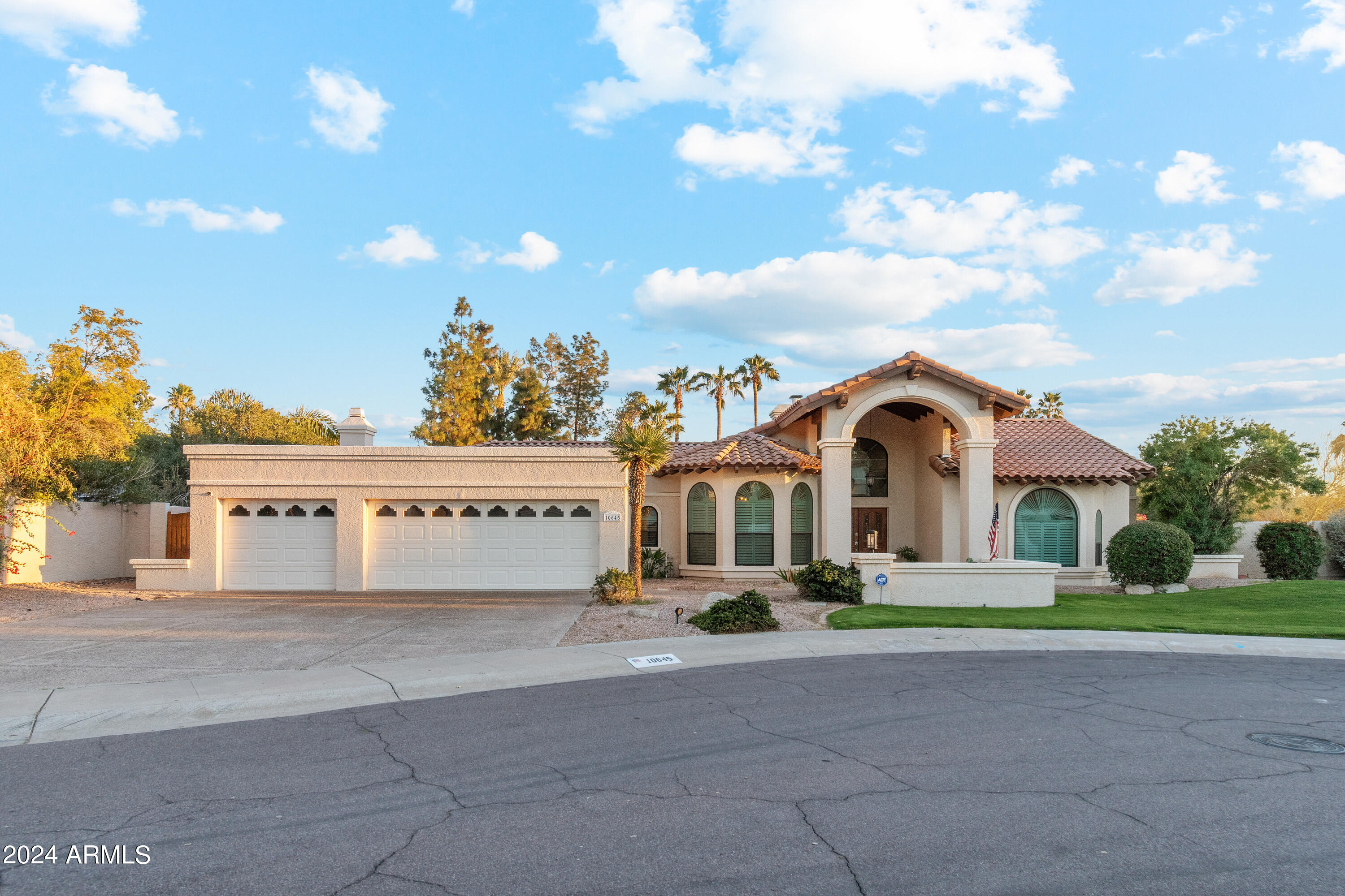 10645 E MISSION Lane