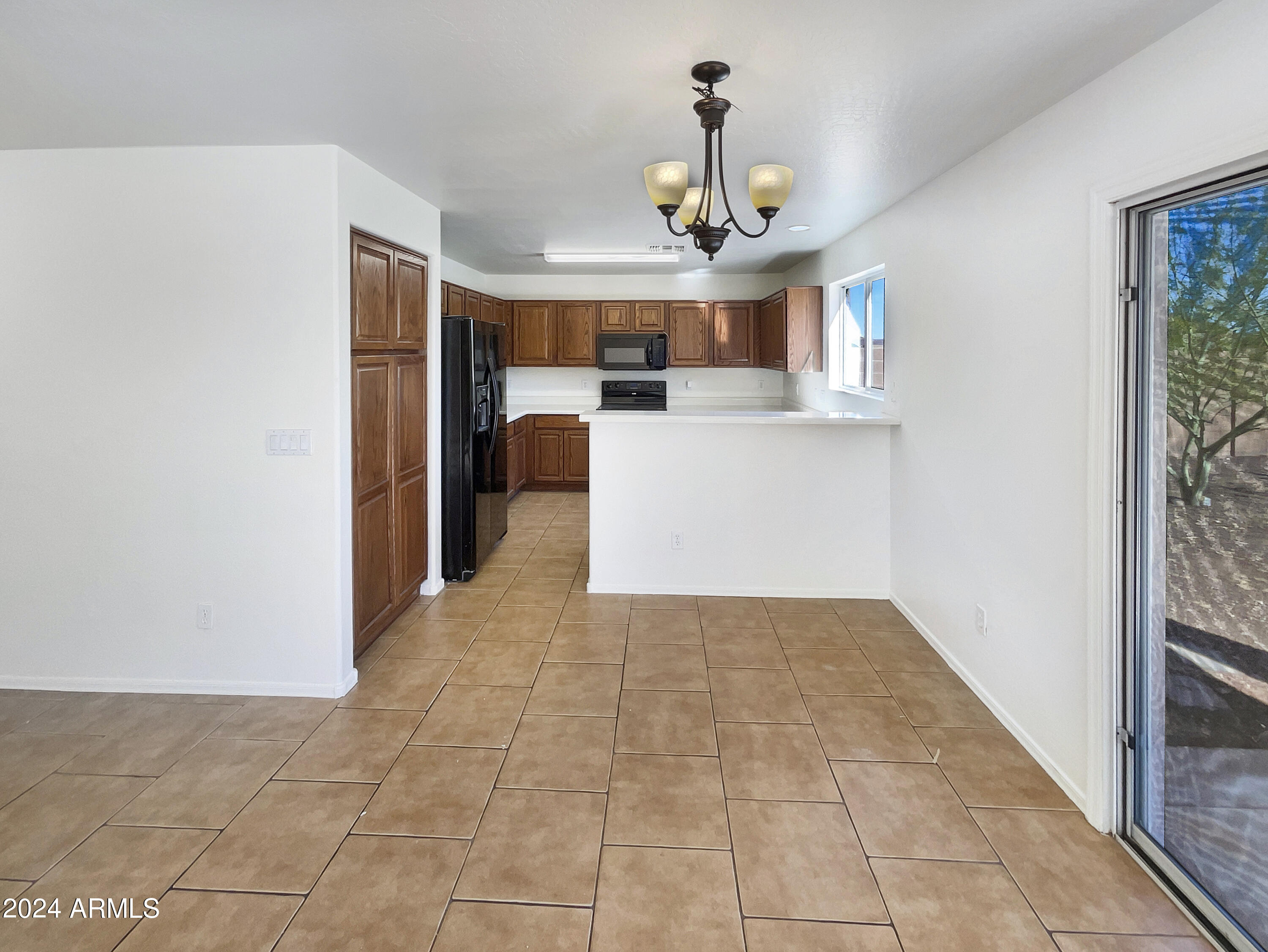 22595 W MESQUITE Drive