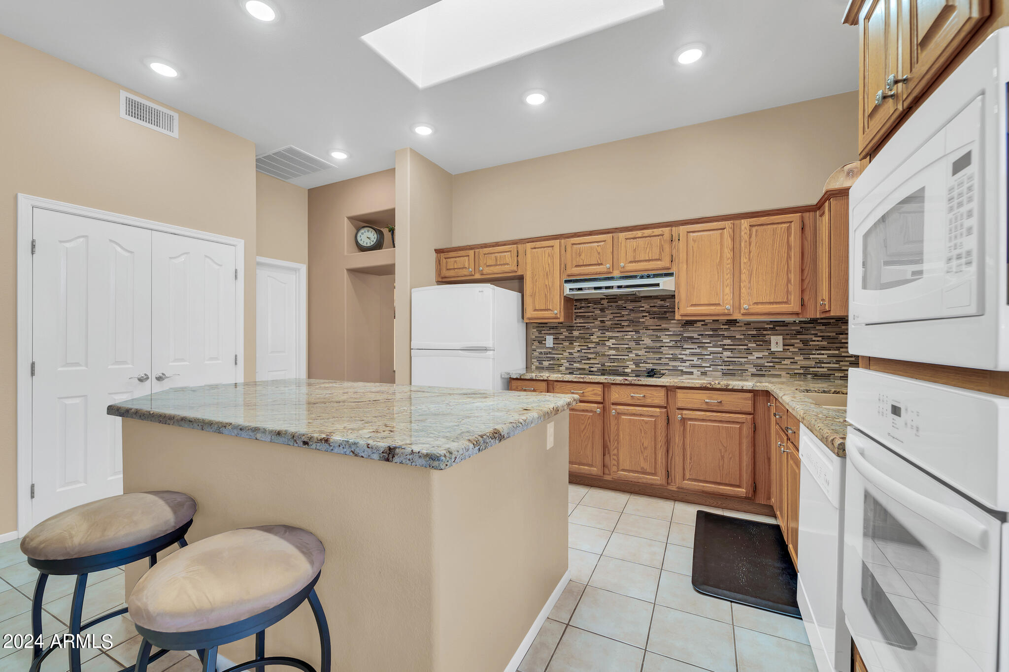 16034 W SENTINEL Drive